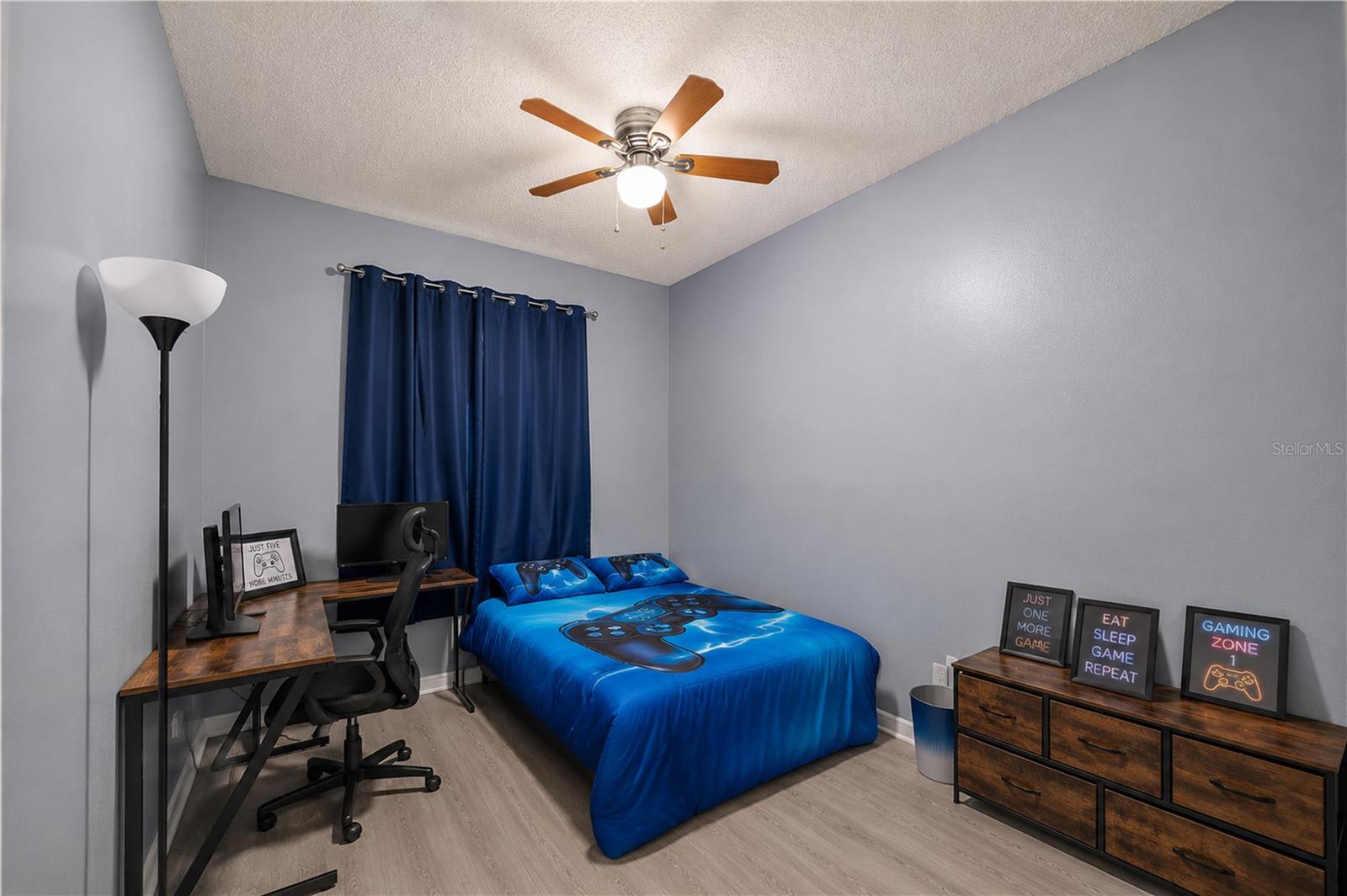 602 SAINT HENRY DR — photo 12