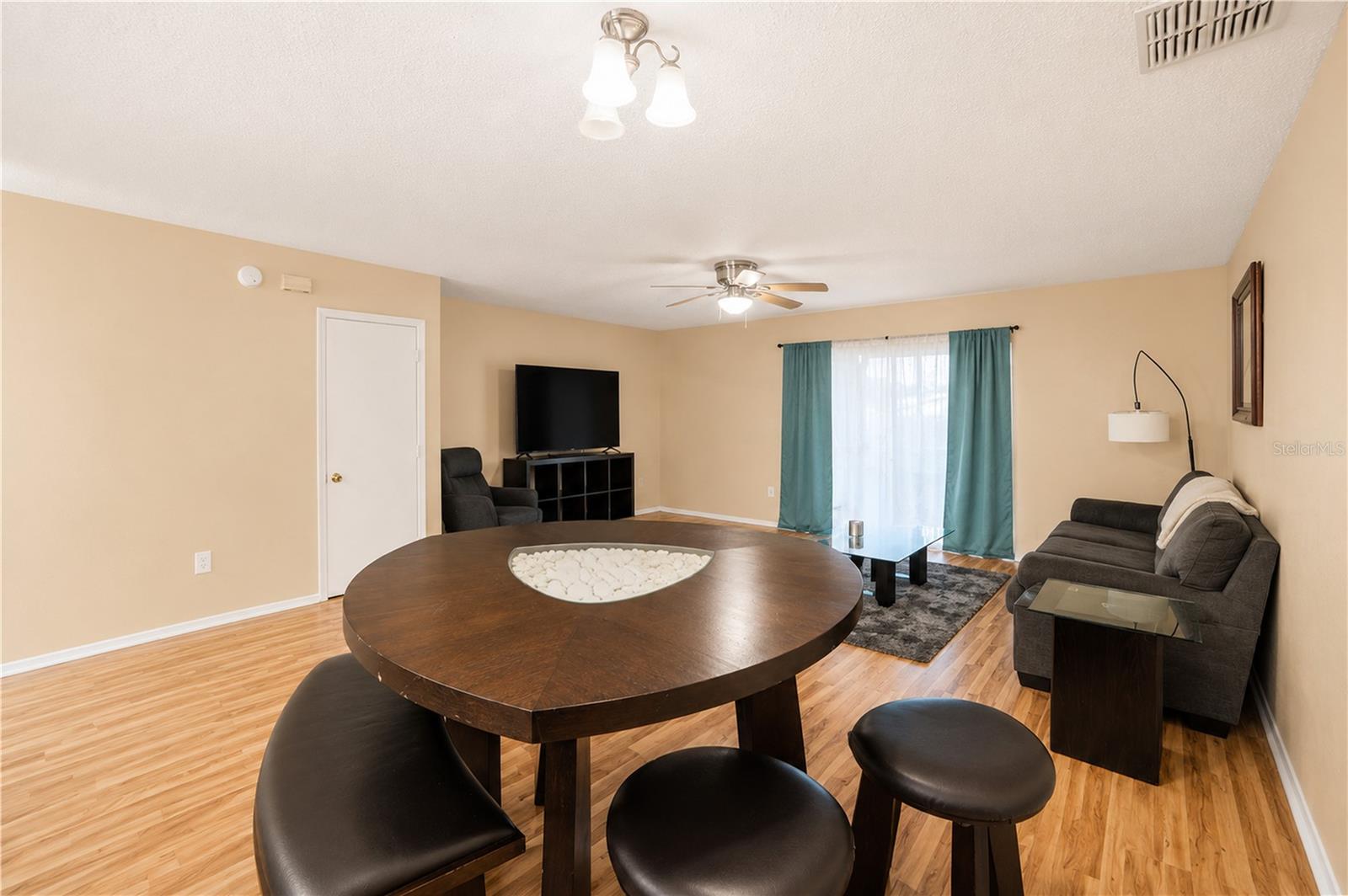 602 SAINT HENRY DR — photo 6