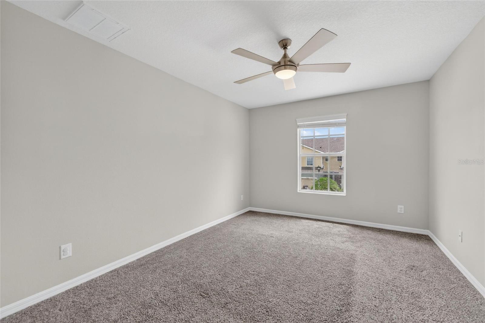 5028 WHITE SANDERLING CT — photo 34
