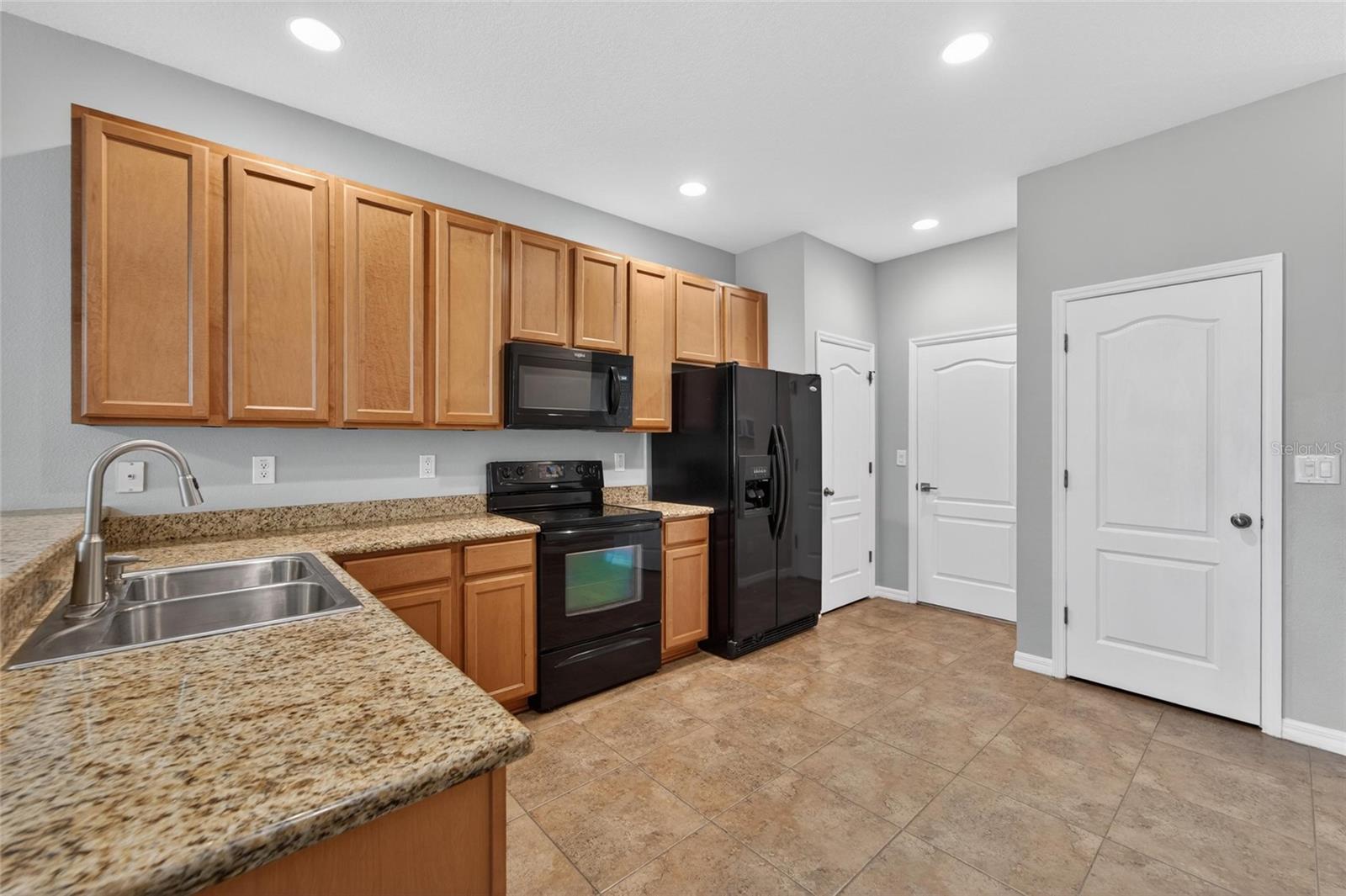 5028 WHITE SANDERLING CT — photo 10