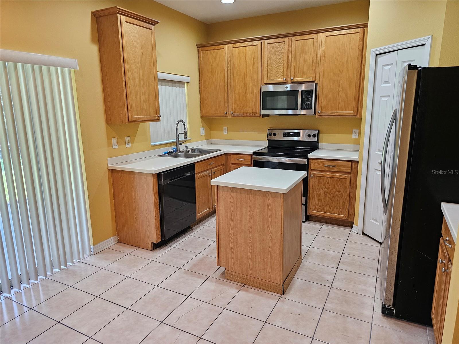1147 EMERALD HILL WAY — photo 13