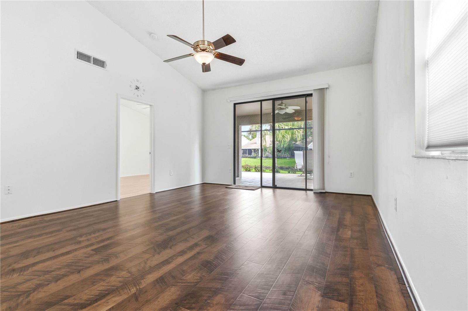 5515 SALEM SQUARE DR S — photo 4