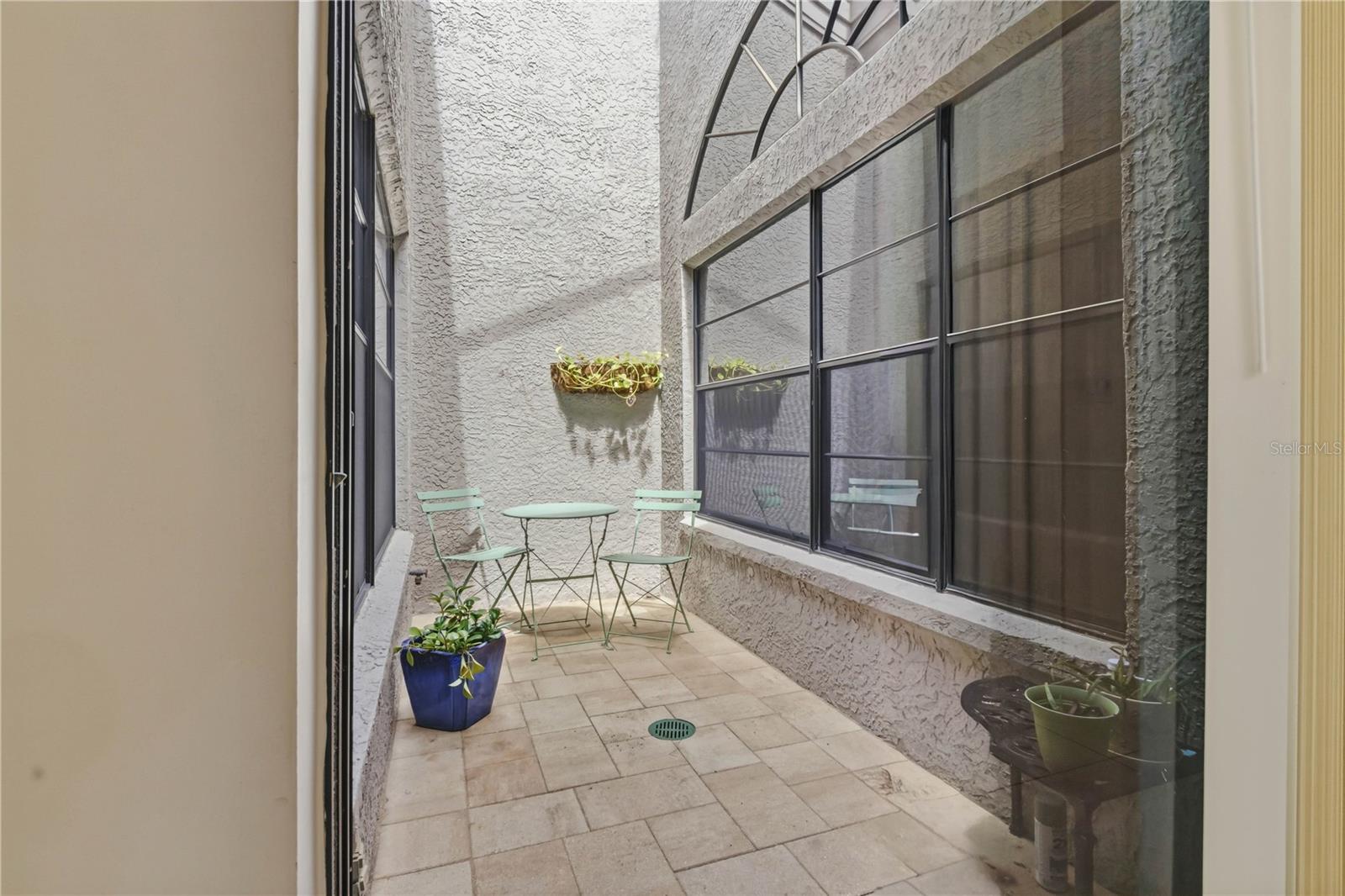 5515 SALEM SQUARE DR S — photo 27