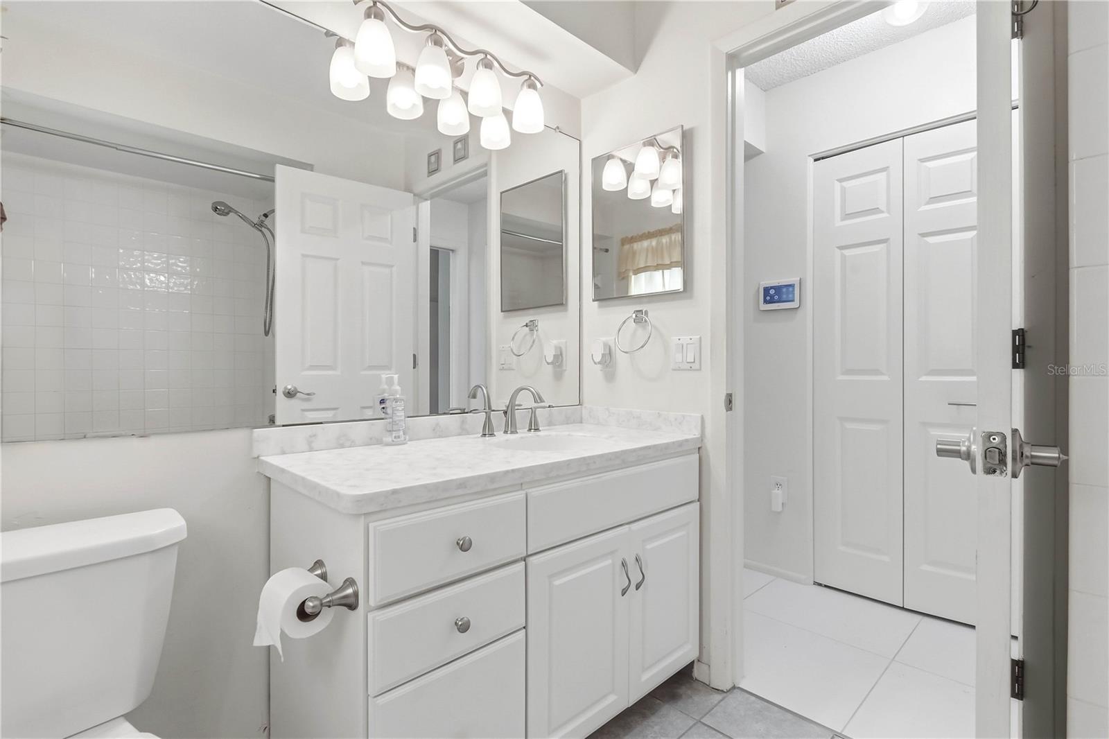 5515 SALEM SQUARE DR S — photo 24