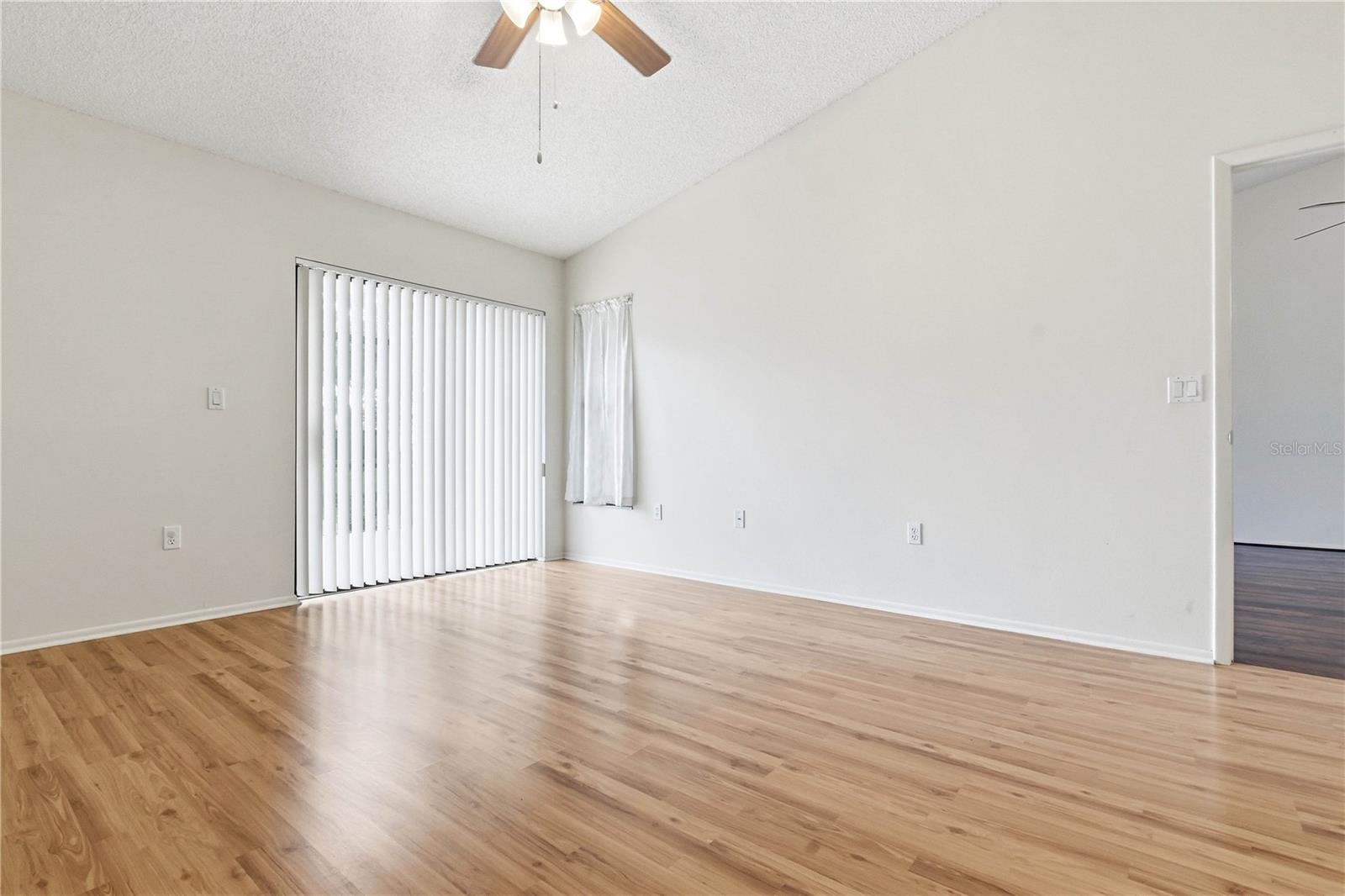 5515 SALEM SQUARE DR S — photo 13