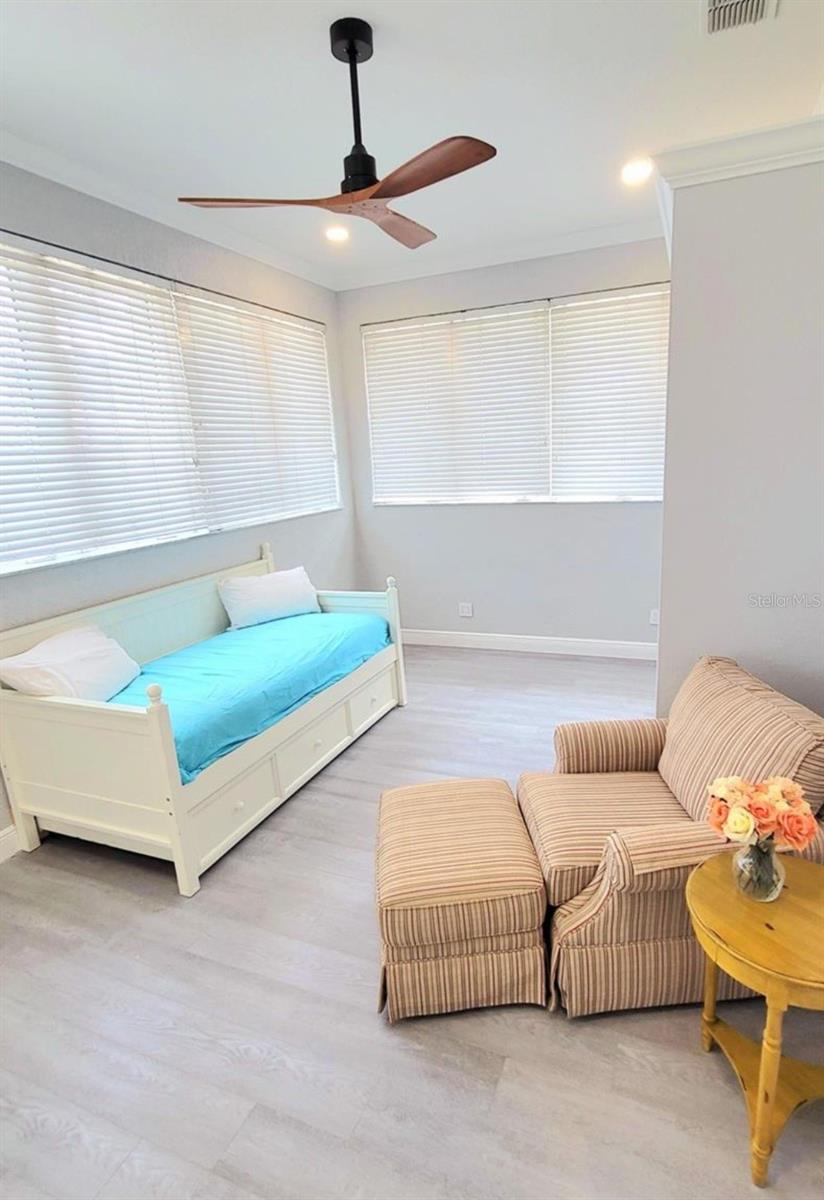 1415 BEACH CLUB LN — photo 13