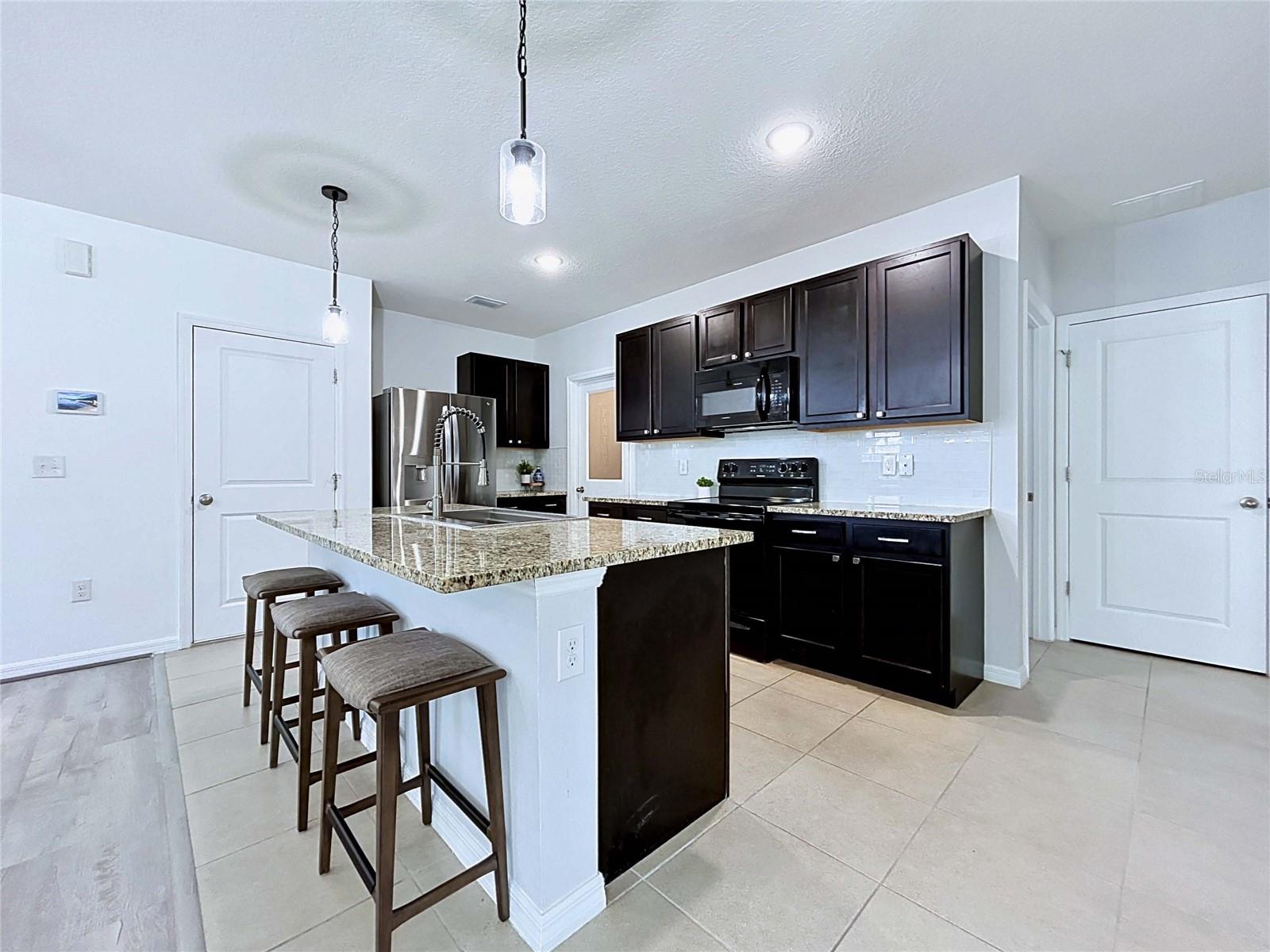 16599 SECRET MEADOW DR — photo 8