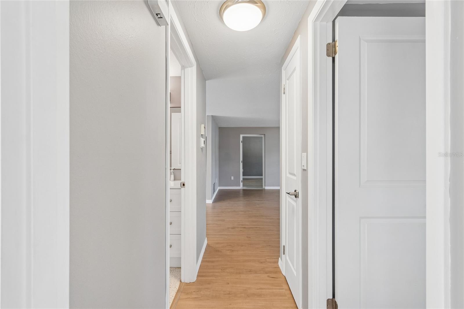 2348 DOUD ST — photo 34