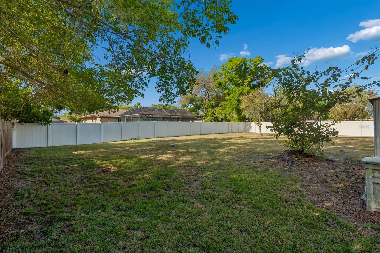 2348 DOUD ST — photo 44
