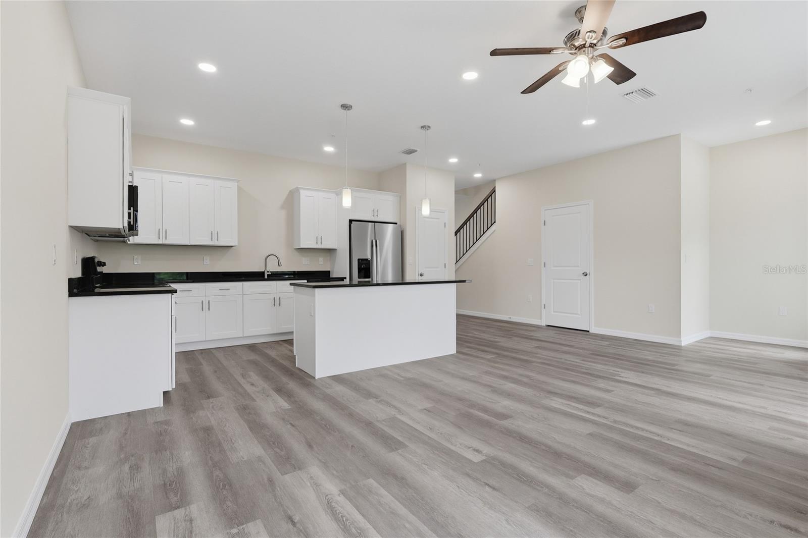 4369 CAMBIO GARDENS CT — photo 6