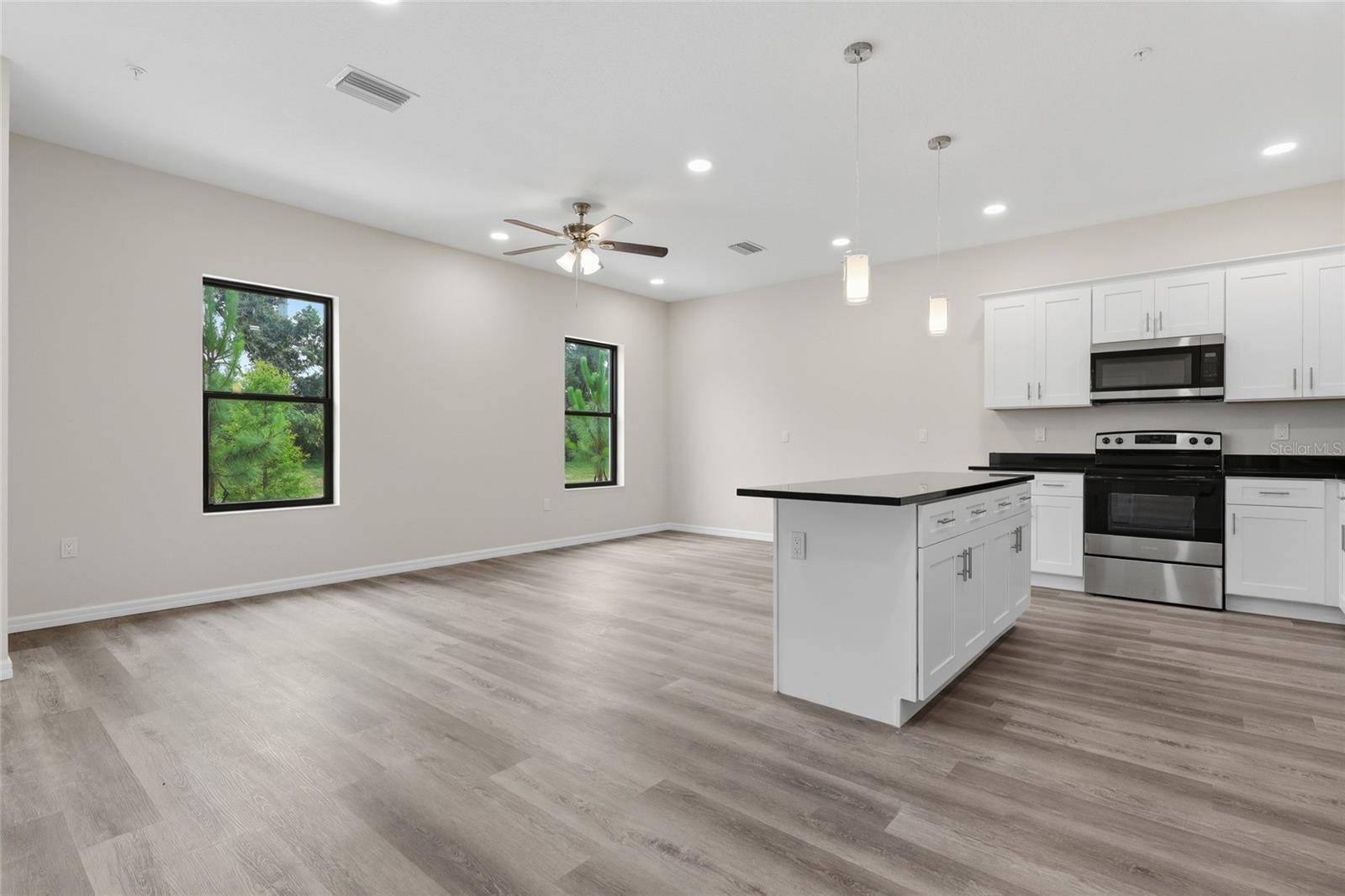 4369 CAMBIO GARDENS CT — photo 4