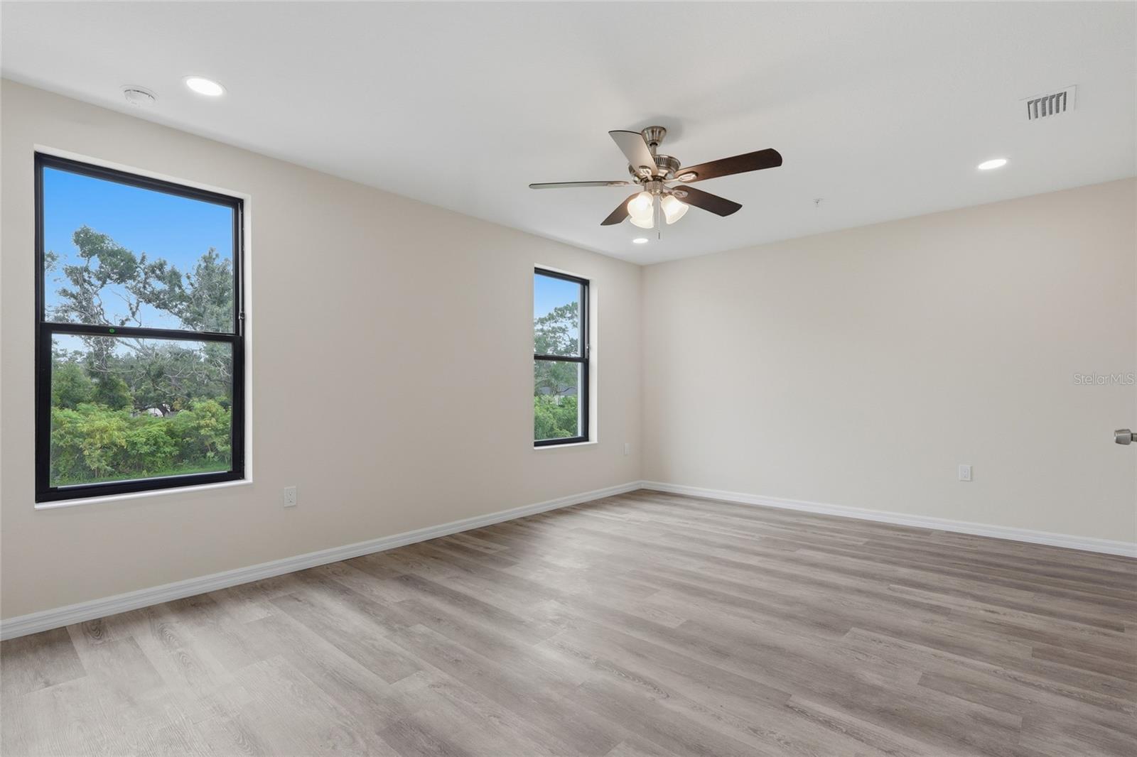 4369 CAMBIO GARDENS CT — photo 15