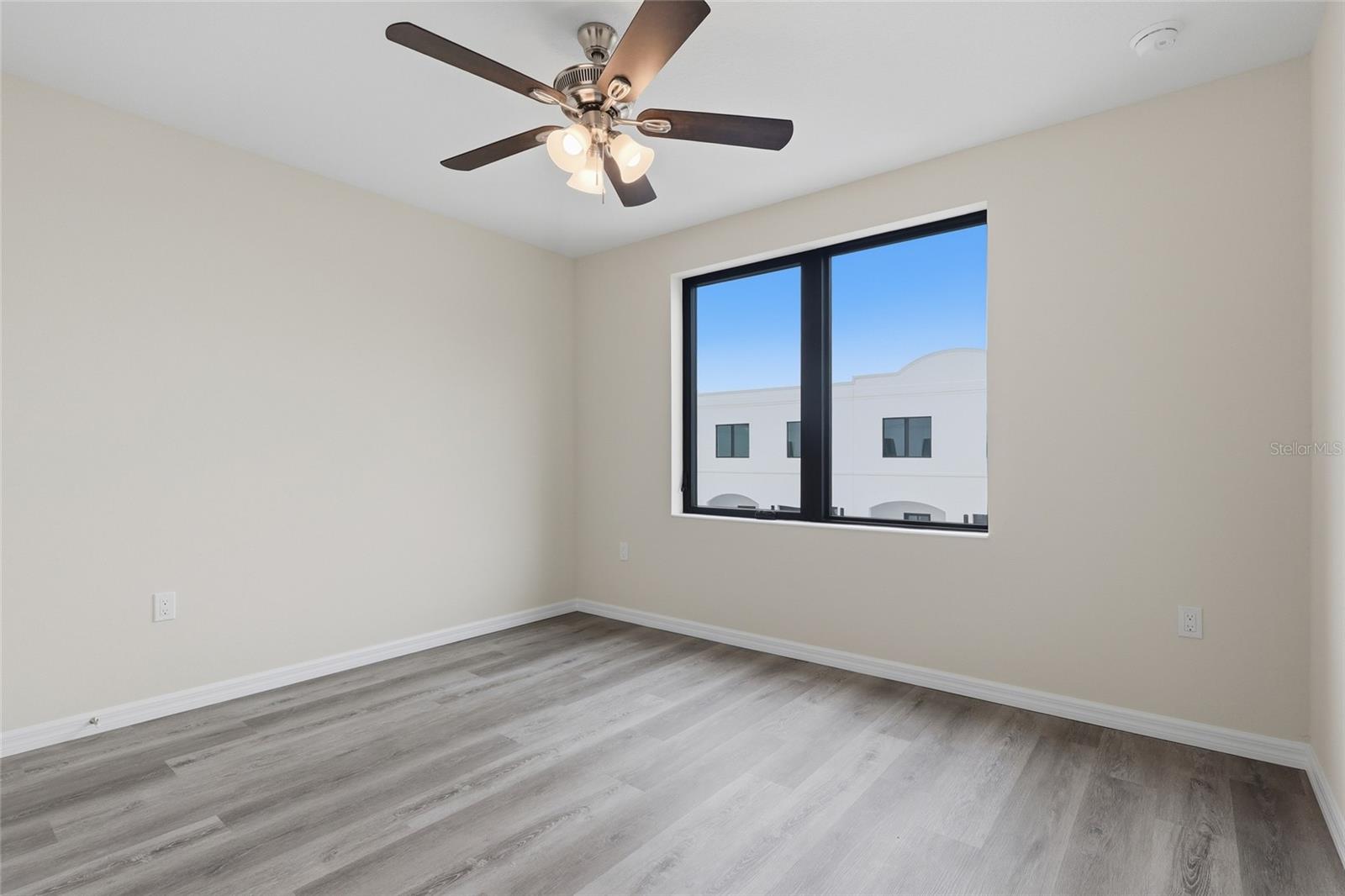 4369 CAMBIO GARDENS CT — photo 21