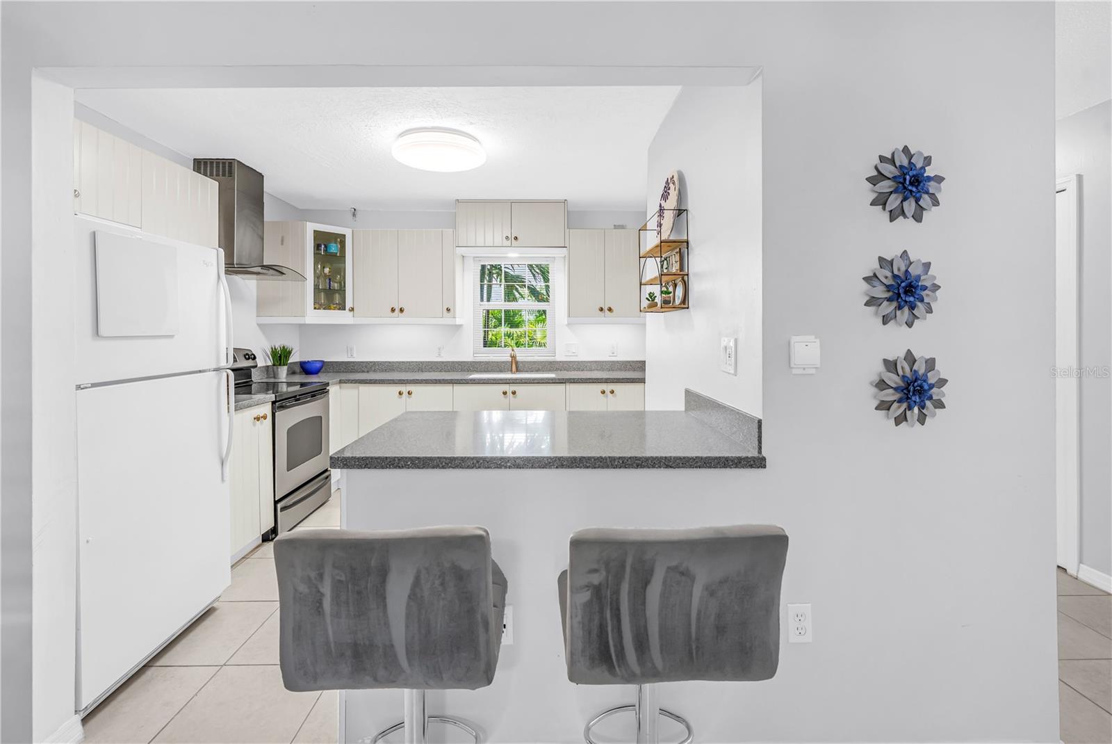 701 POINSETTIA RD #116 — photo 12