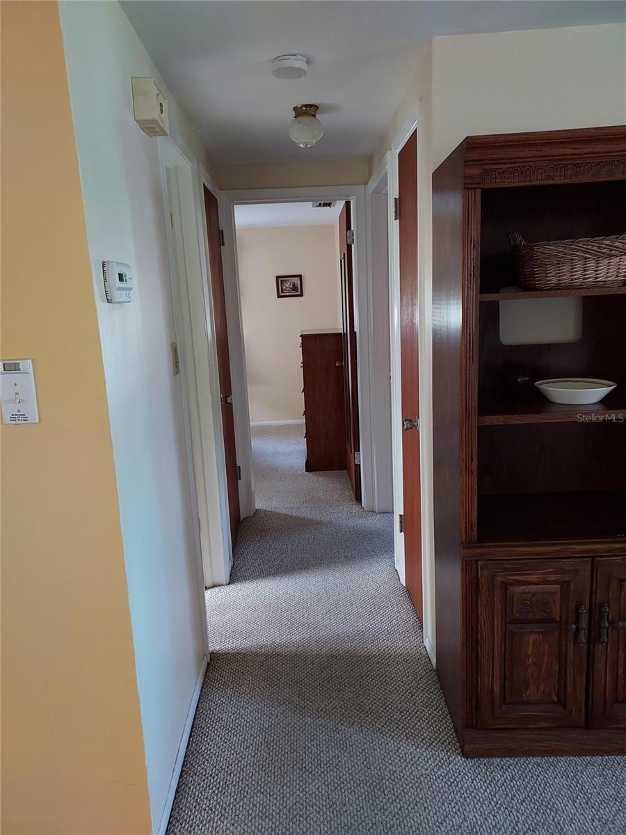 1240 CHELSEA LN — photo 11