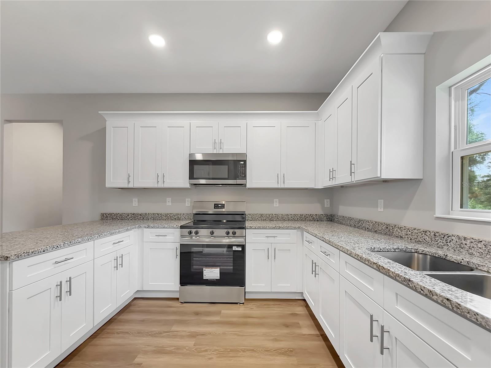 5020 FINDERS COURT — photo 8