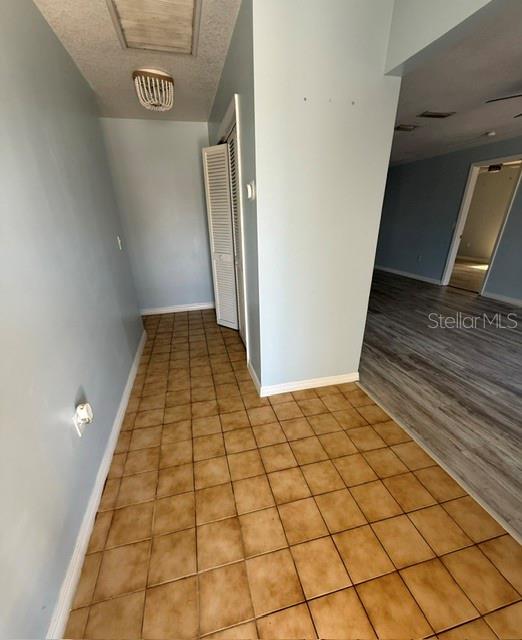 465 E SEMINOLE DR — photo 2