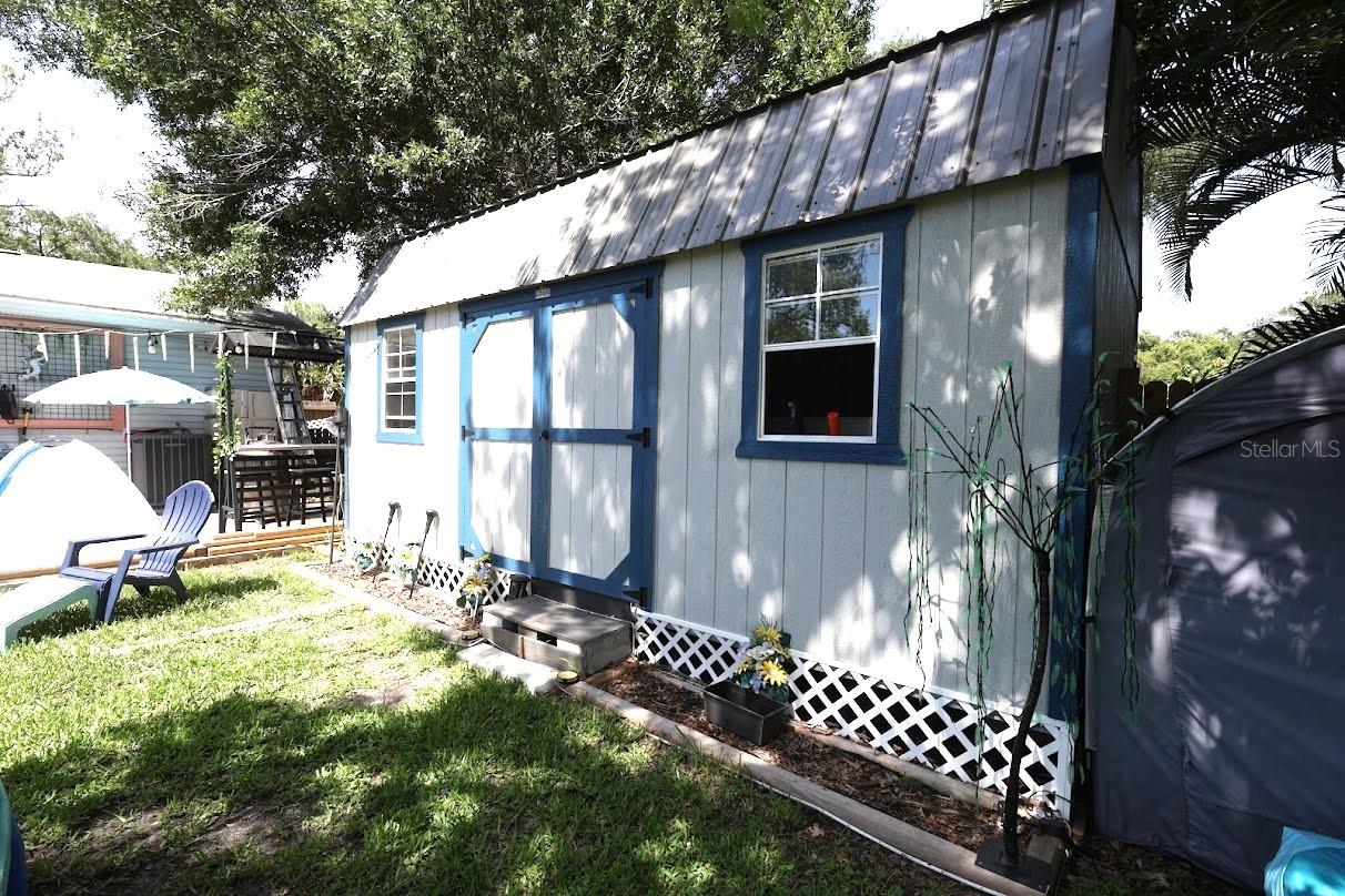 915 DEMPSEY ST — photo 12