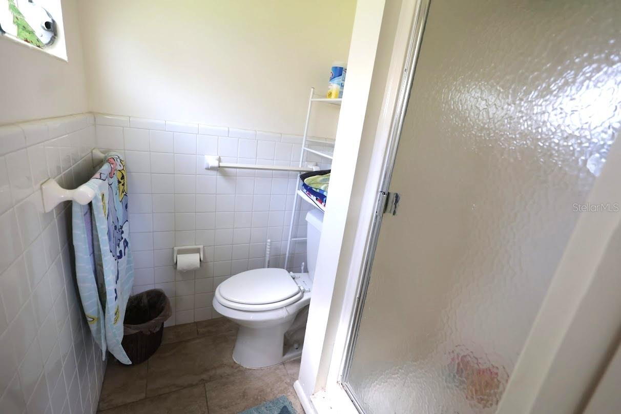 915 DEMPSEY ST — photo 27