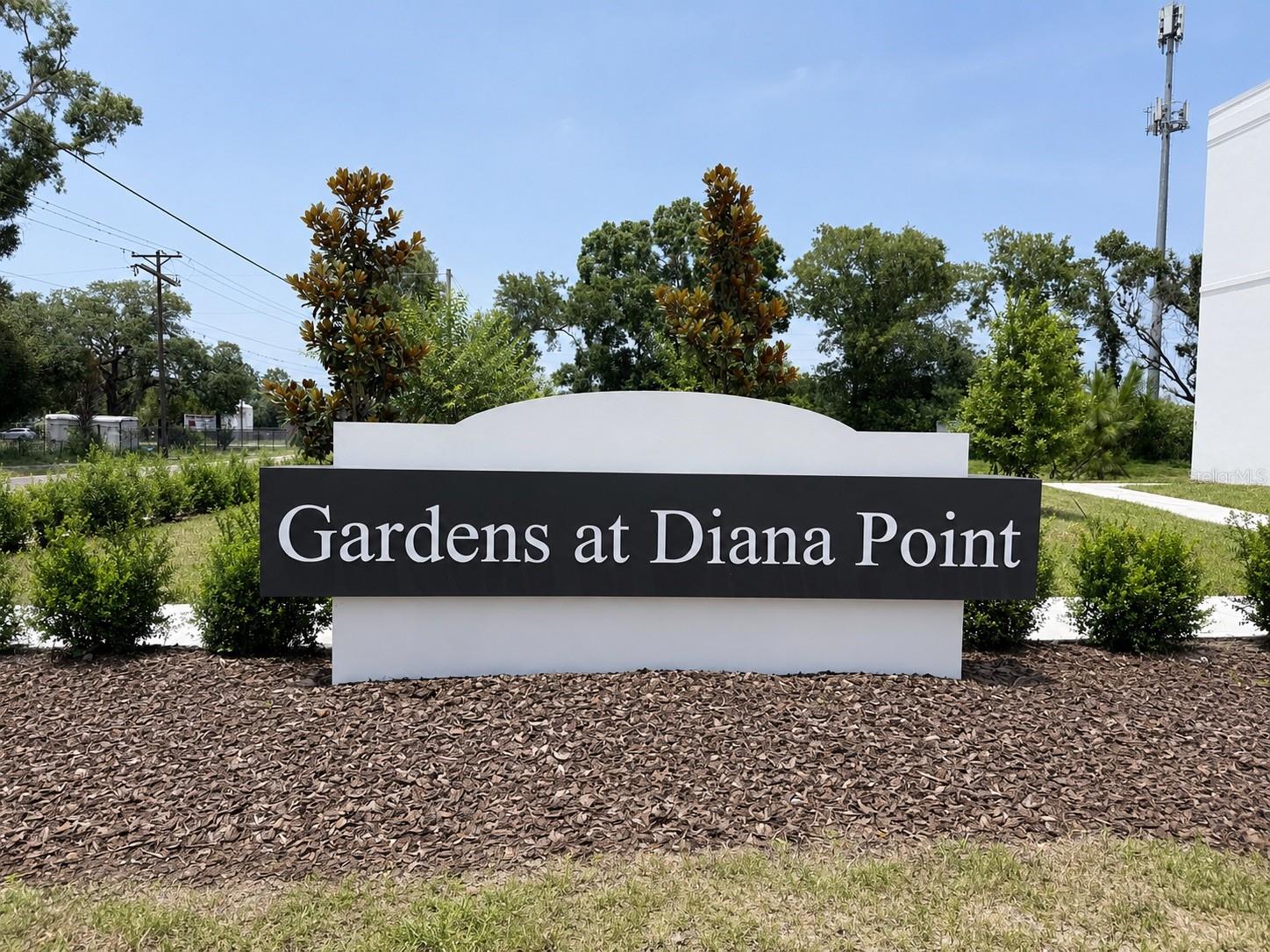 4349 CAMBIO GARDENS CT — photo 2