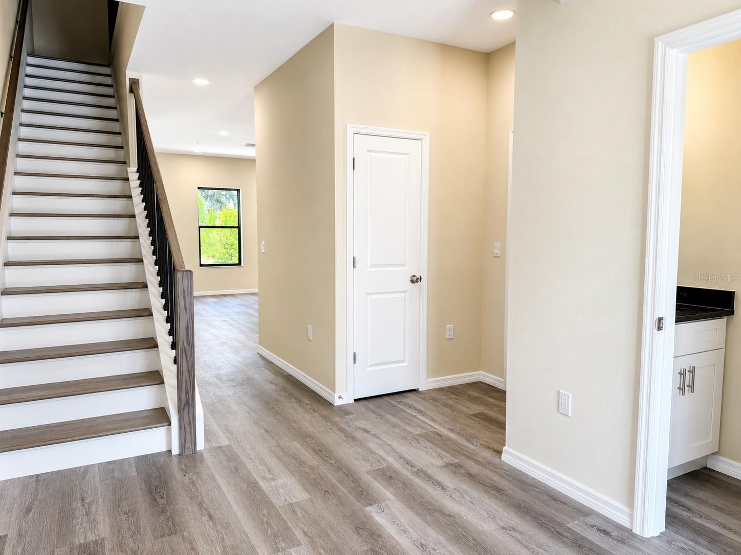 4349 CAMBIO GARDENS CT — photo 8