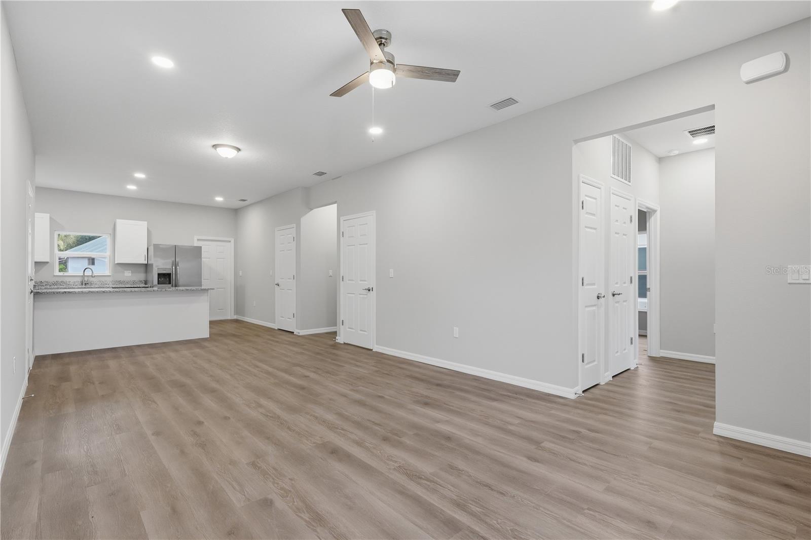 5029 FINDERS CT — photo 3
