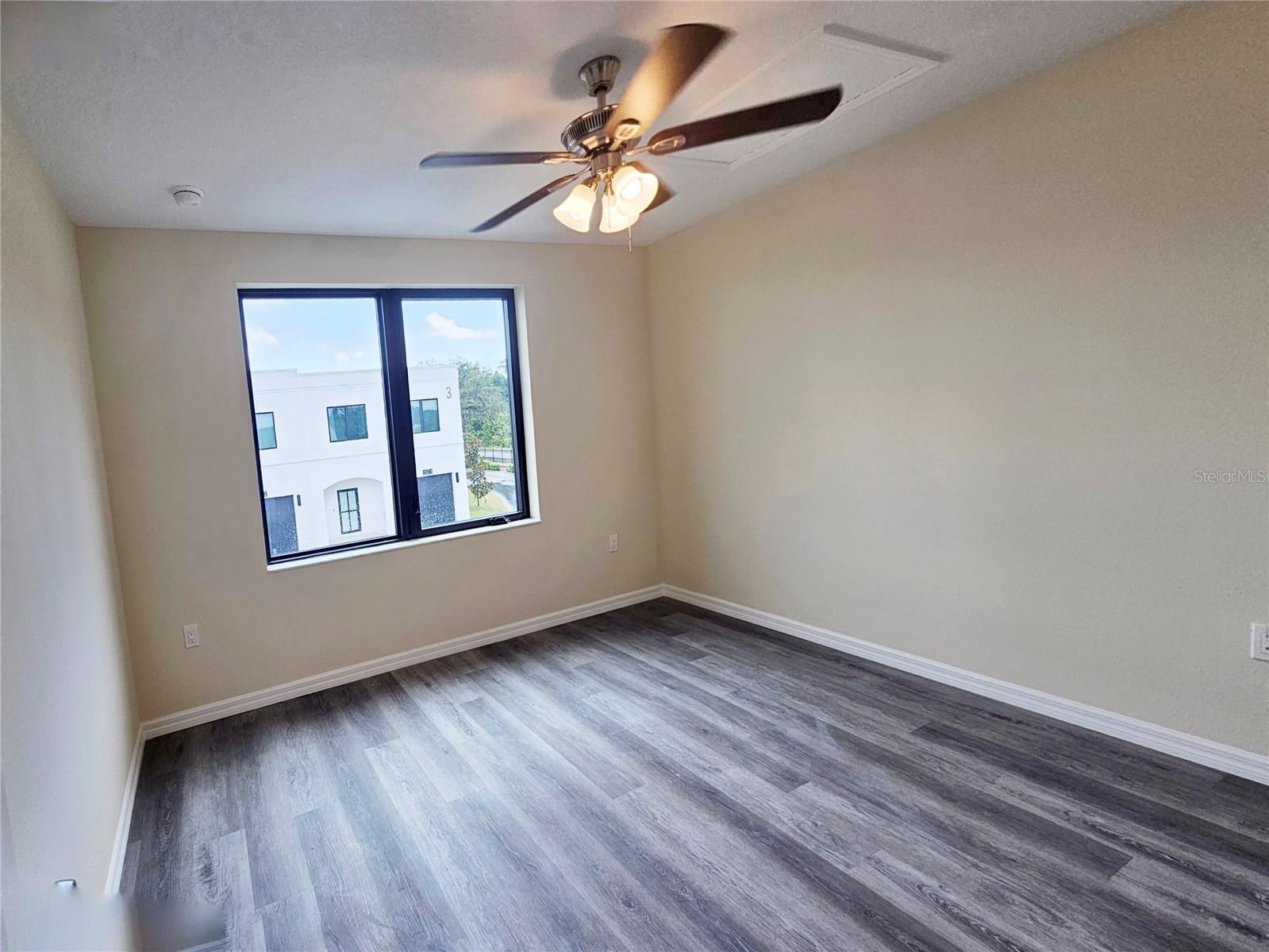4371 CAMBIO GARDENS CT — photo 8