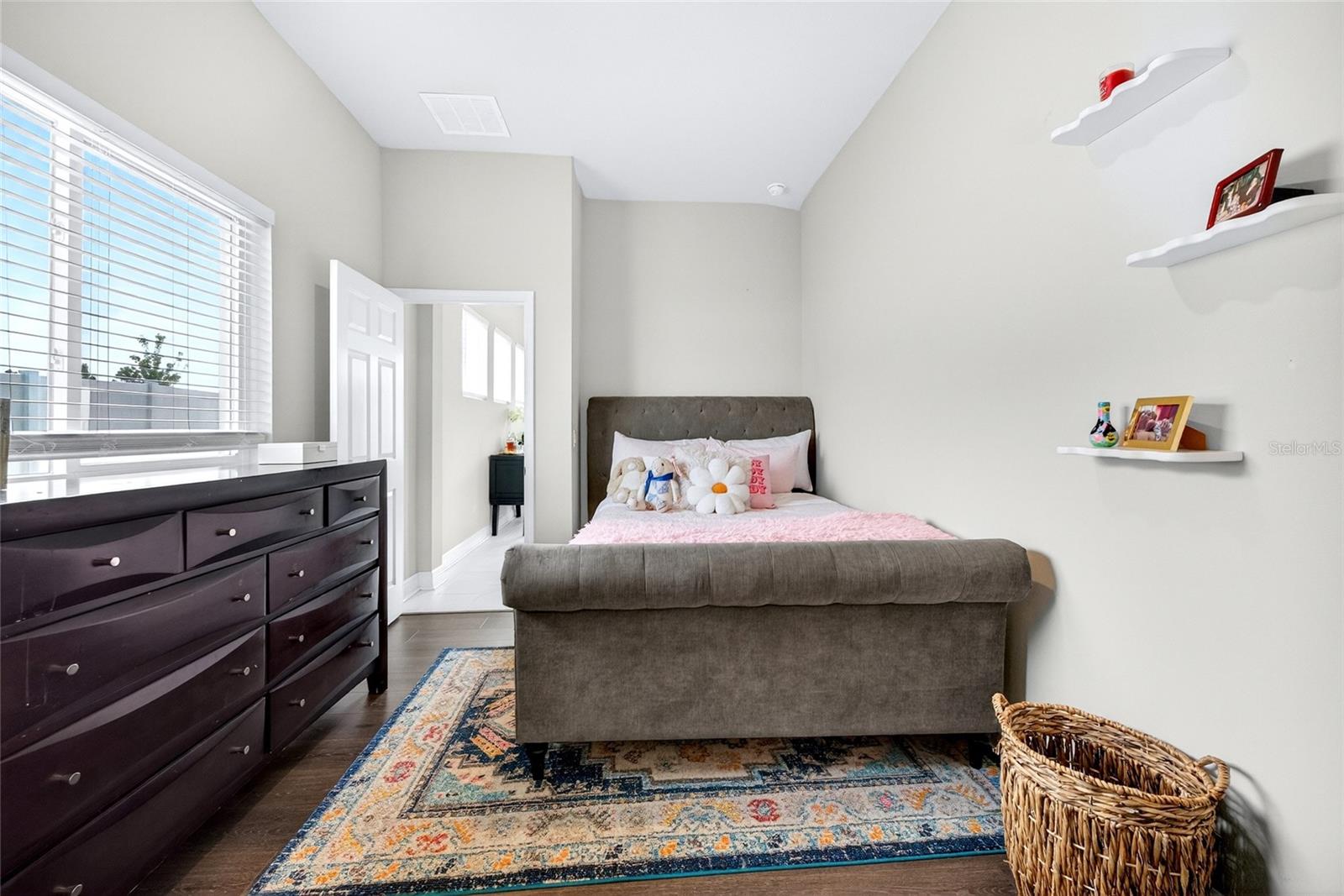 12862 CARMELA CIR W — photo 43