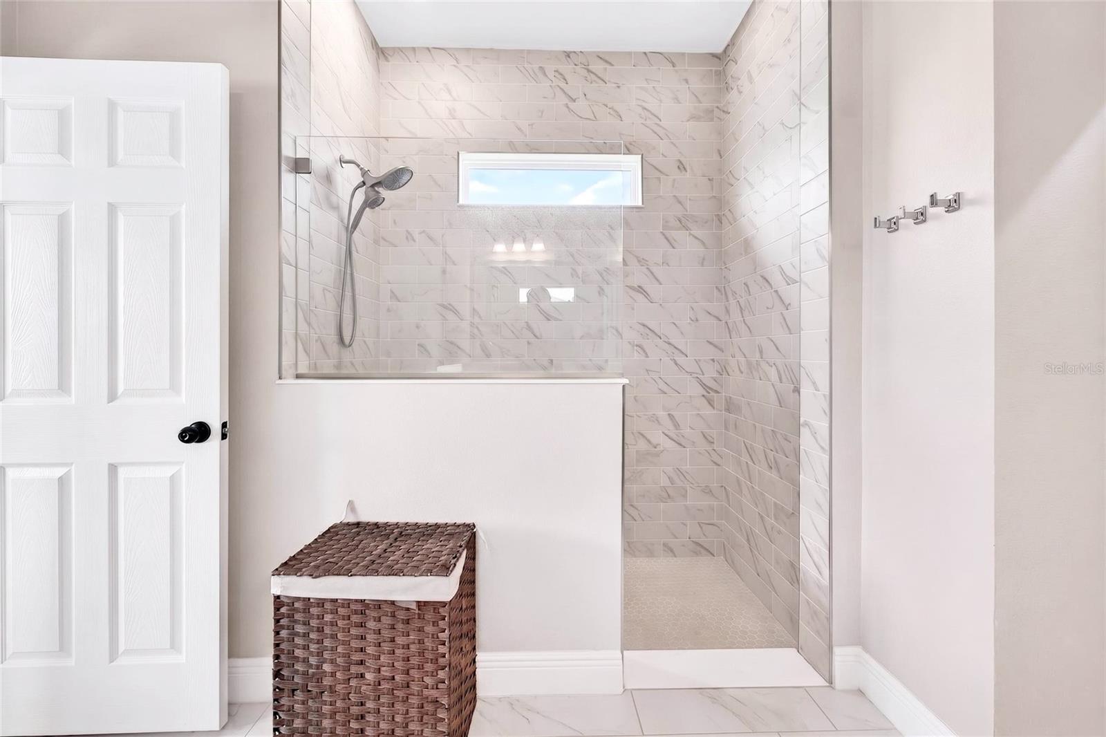 12862 CARMELA CIR W — photo 34