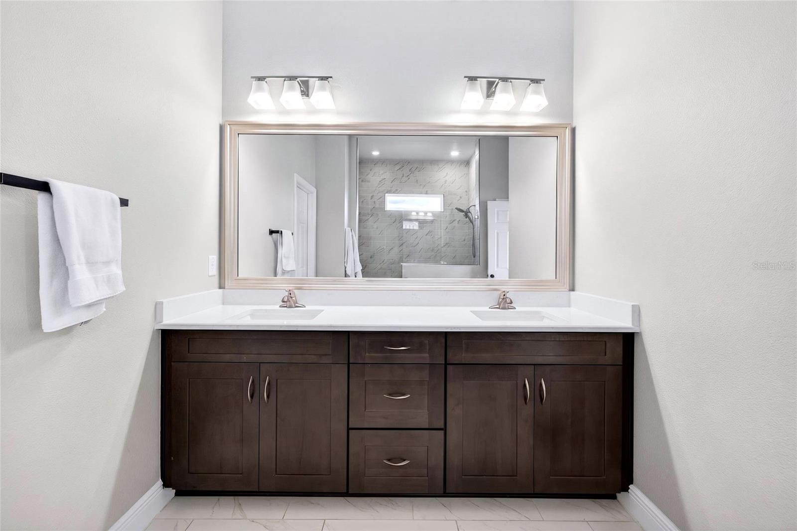 12862 CARMELA CIR W — photo 32