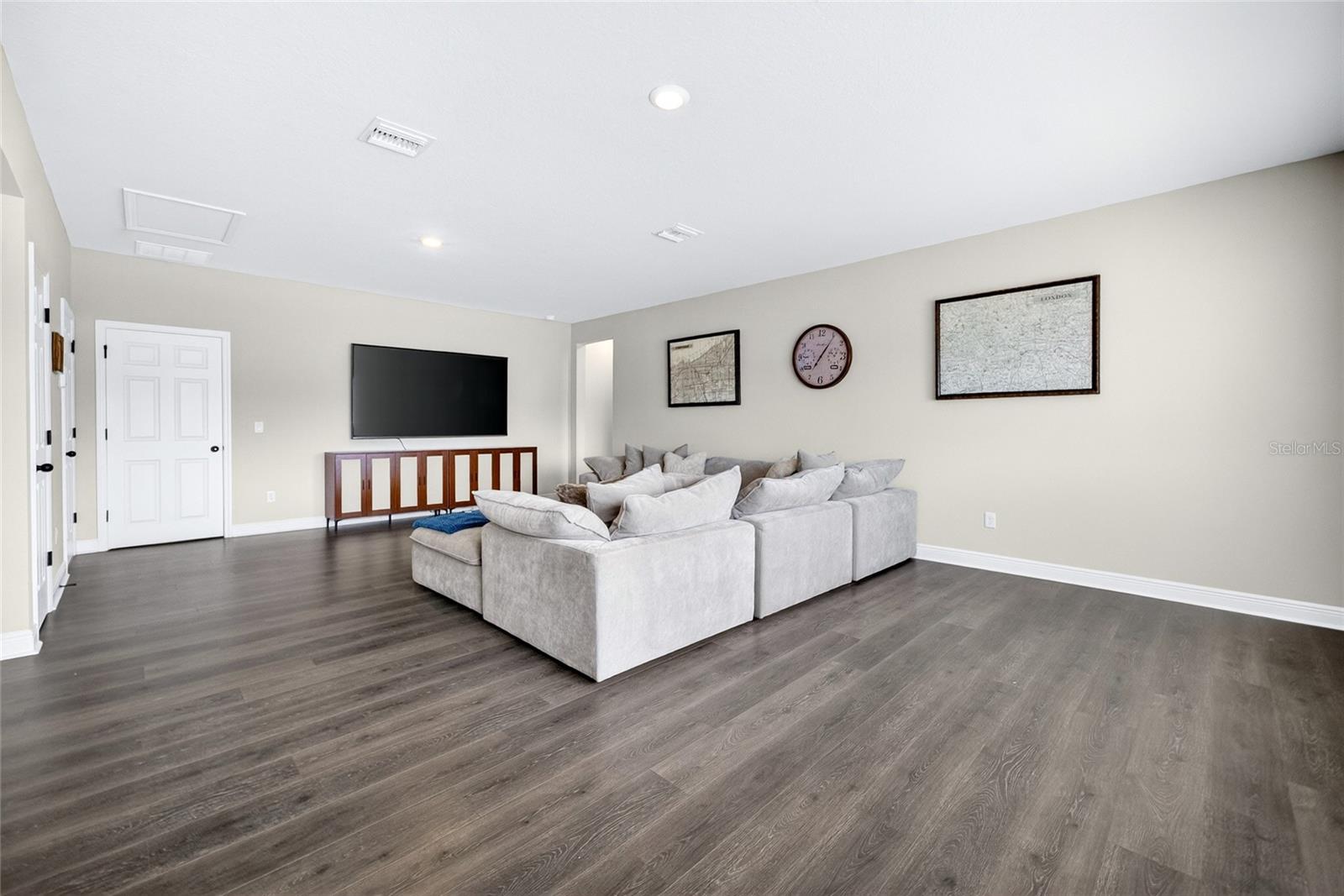 12862 CARMELA CIR W — photo 49