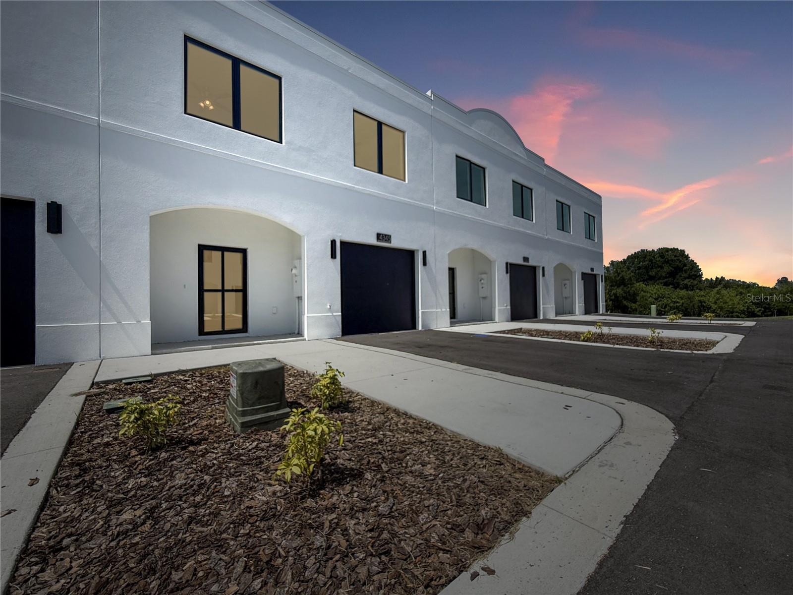 4345 CAMBIO GARDENS CT — photo 2