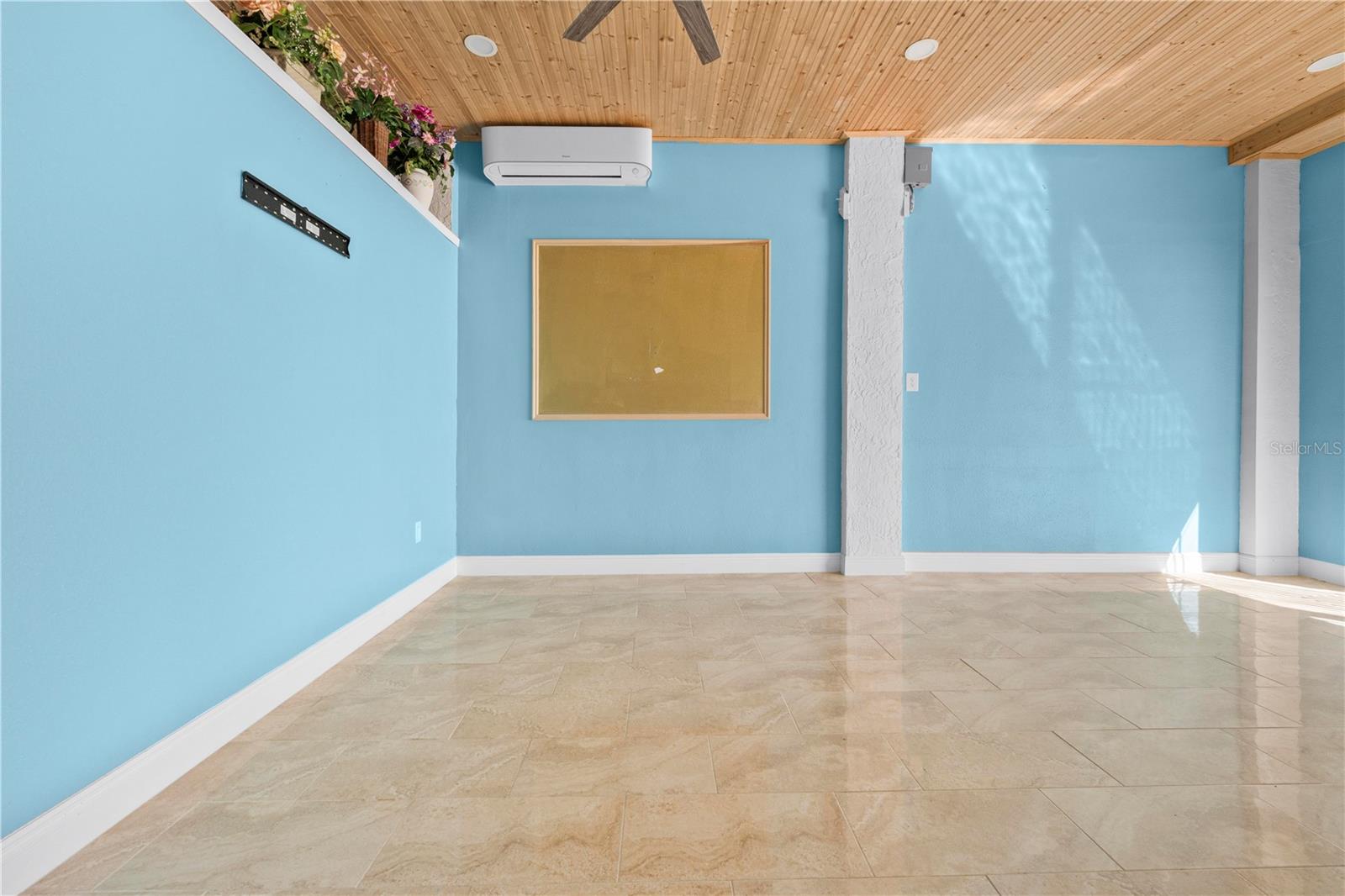 6633 DRIFTWOOD DR — photo 23