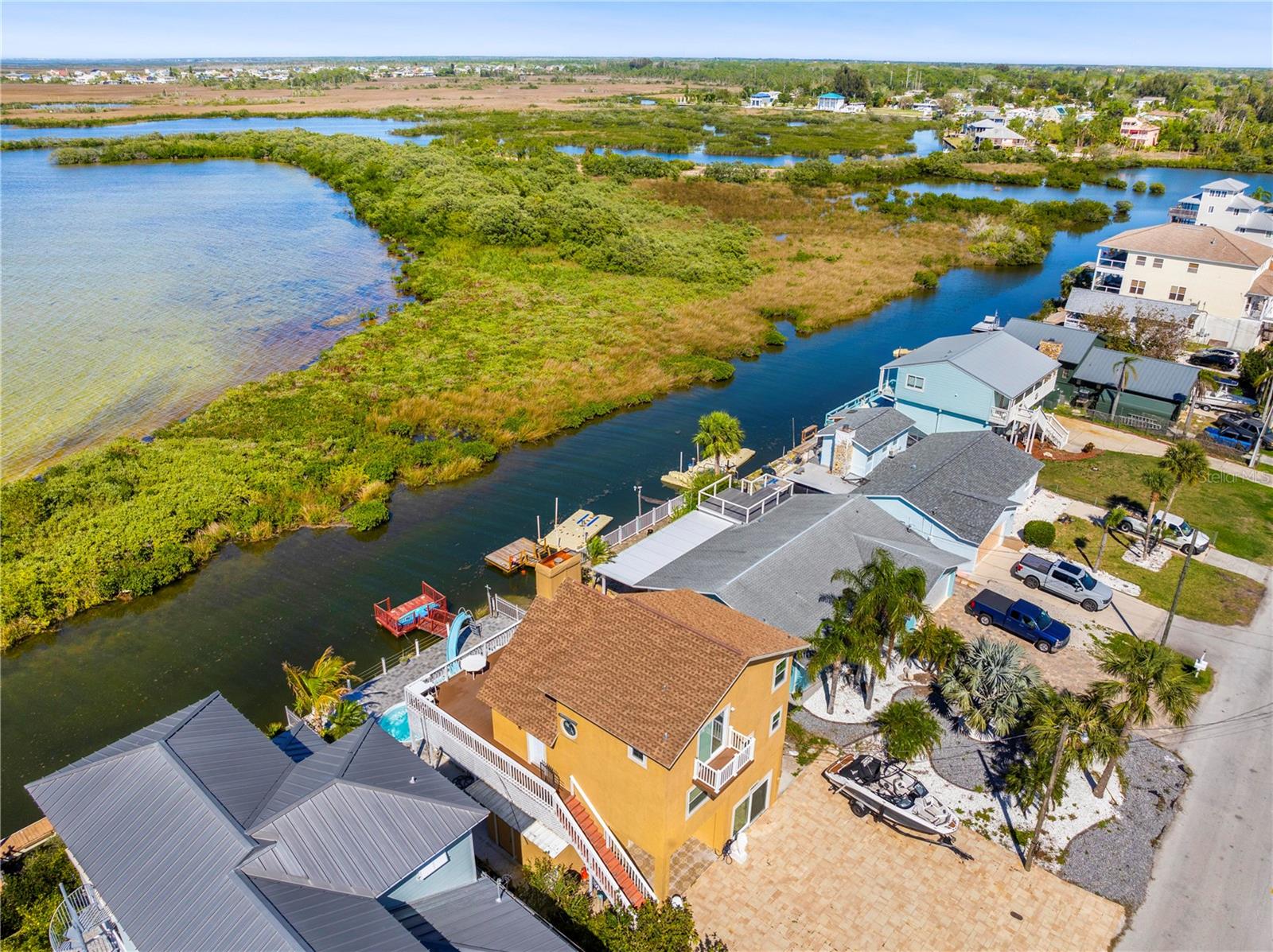 6633 DRIFTWOOD DR — photo 8