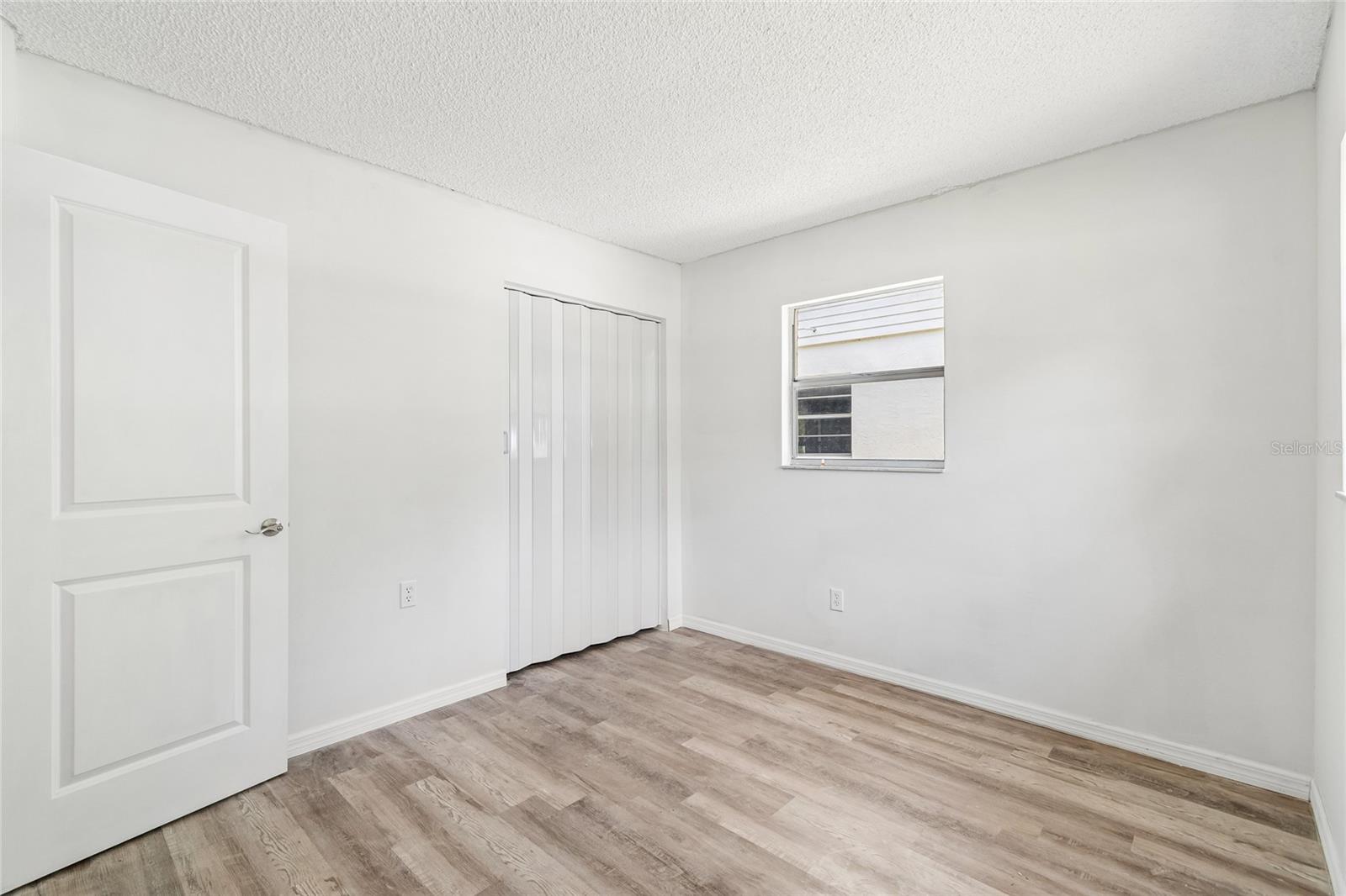 6826 DRIFTWOOD DR — photo 22