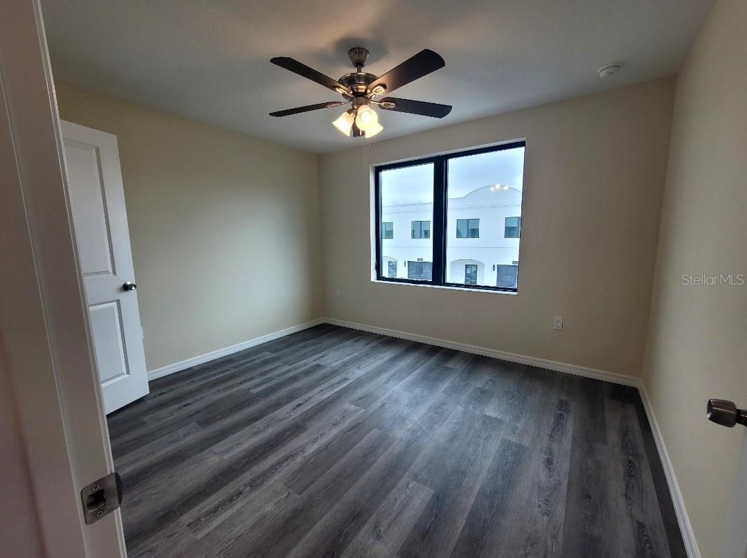 4351 CAMBIO GARDENS CT — photo 10