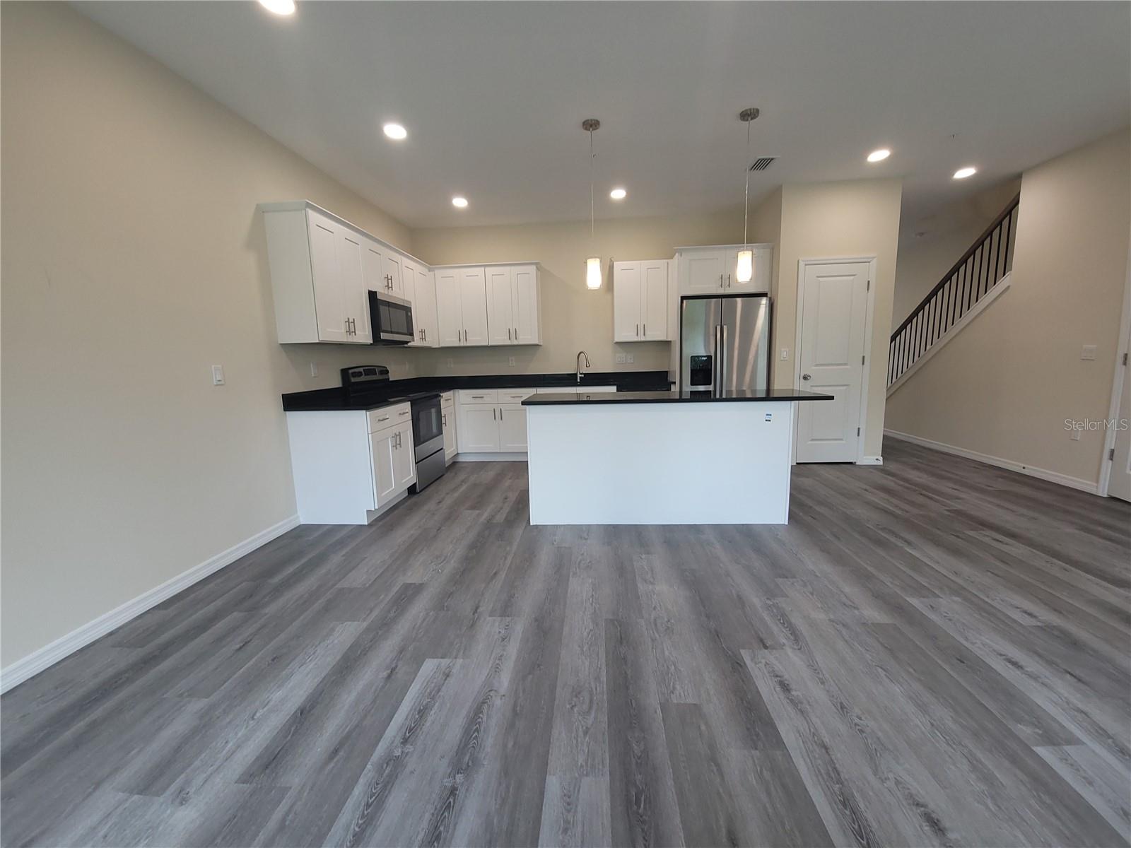 4351 CAMBIO GARDENS CT — photo 3