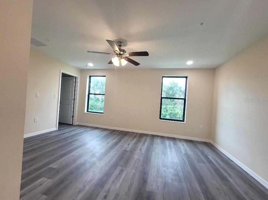 4351 CAMBIO GARDENS CT — photo 8