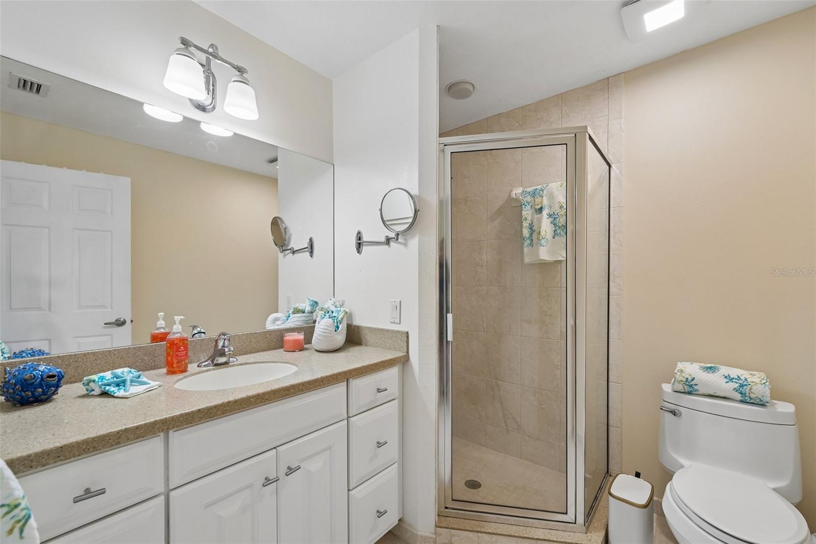 1041 CAPRI ISLES BLVD #209 — photo 23