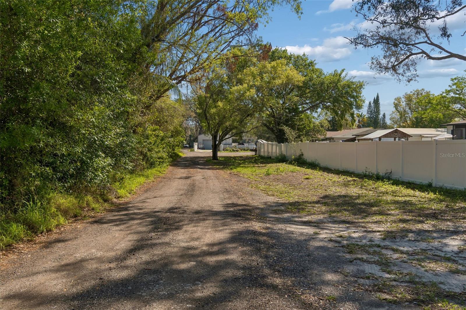 8715 BROOKE ANGELA DR — photo 11