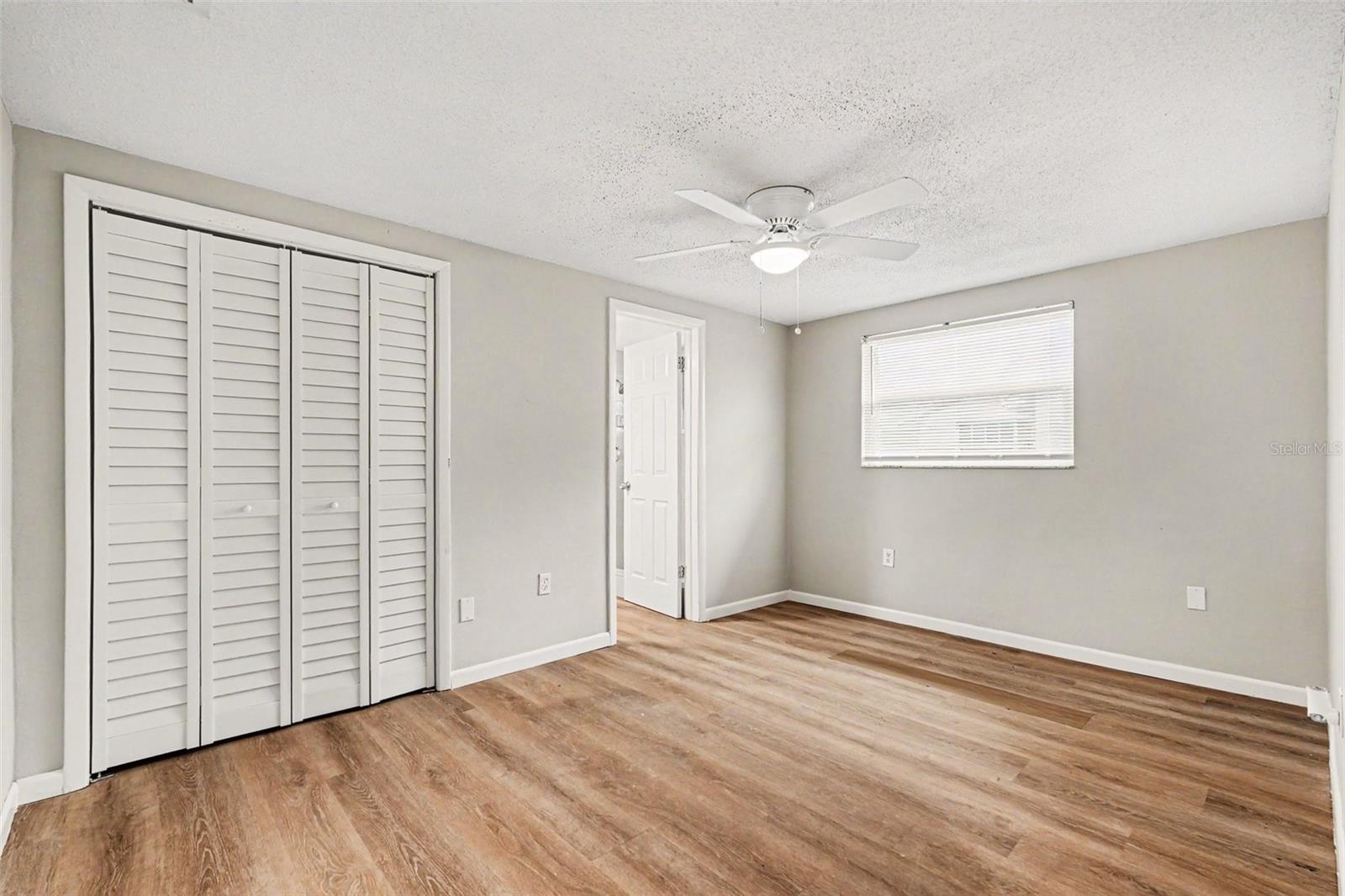 7030 INGLESIDE DR — photo 12