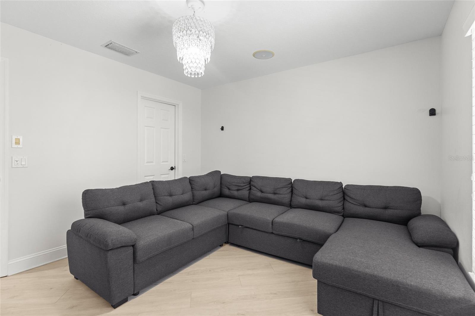 7627 DESERT INN WAY — photo 38