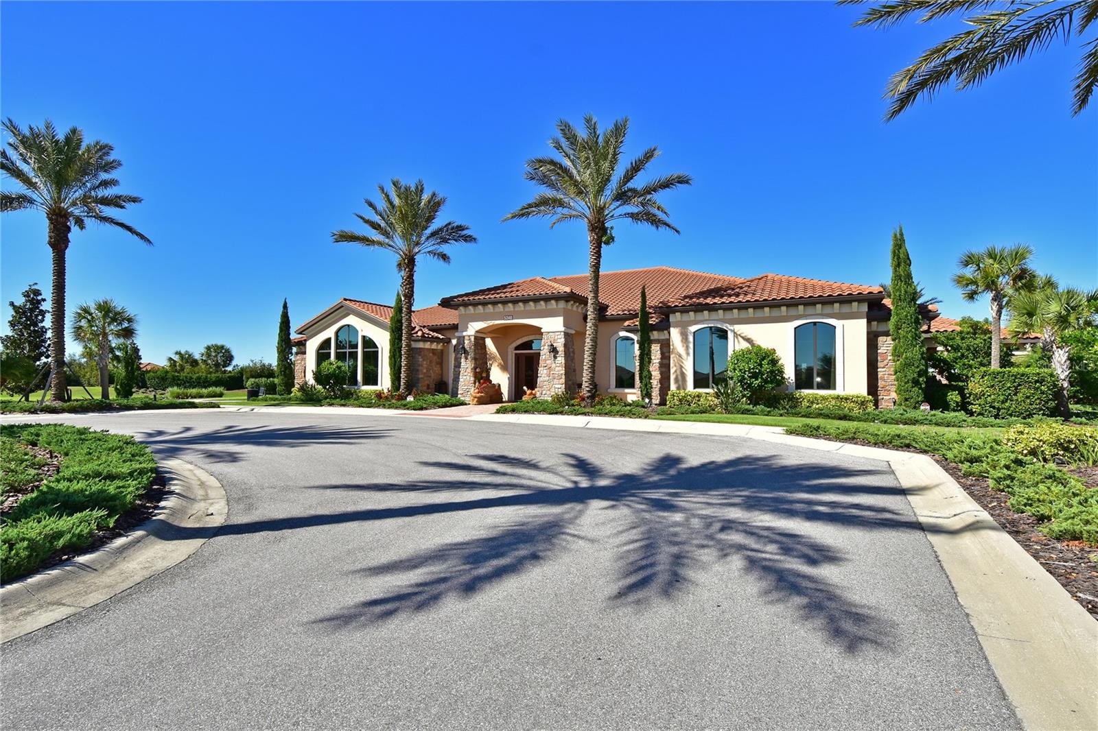 5007 SERATA DR — photo 40