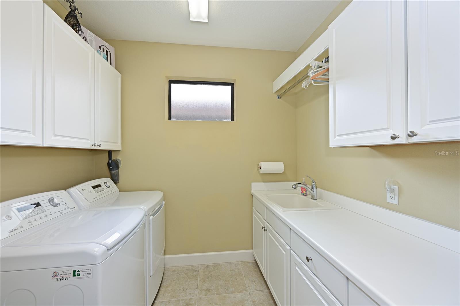5007 SERATA DR — photo 19