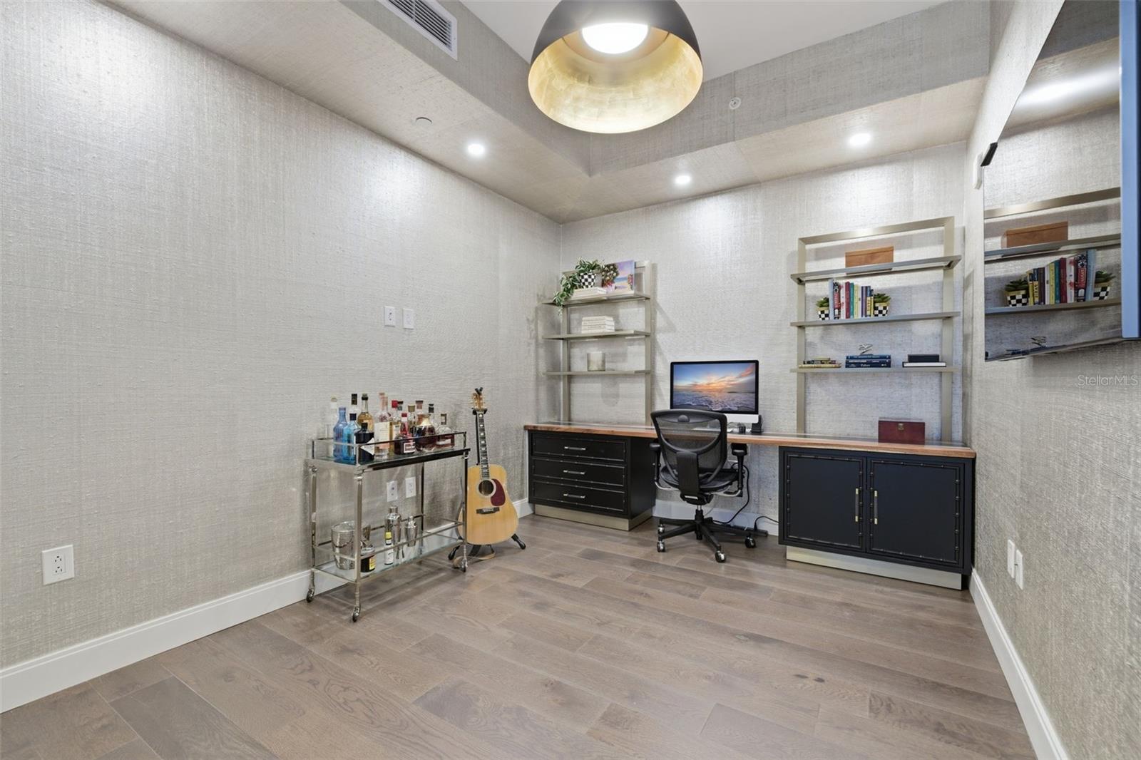 100 1ST AVE N #3802 — photo 38