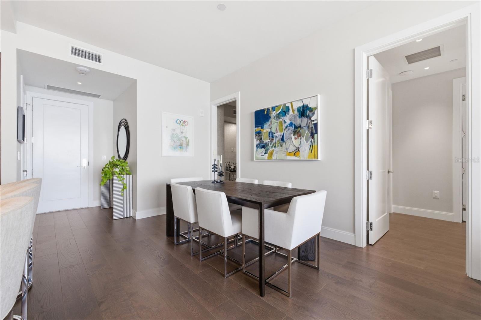 100 1ST AVE N #3802 — photo 8