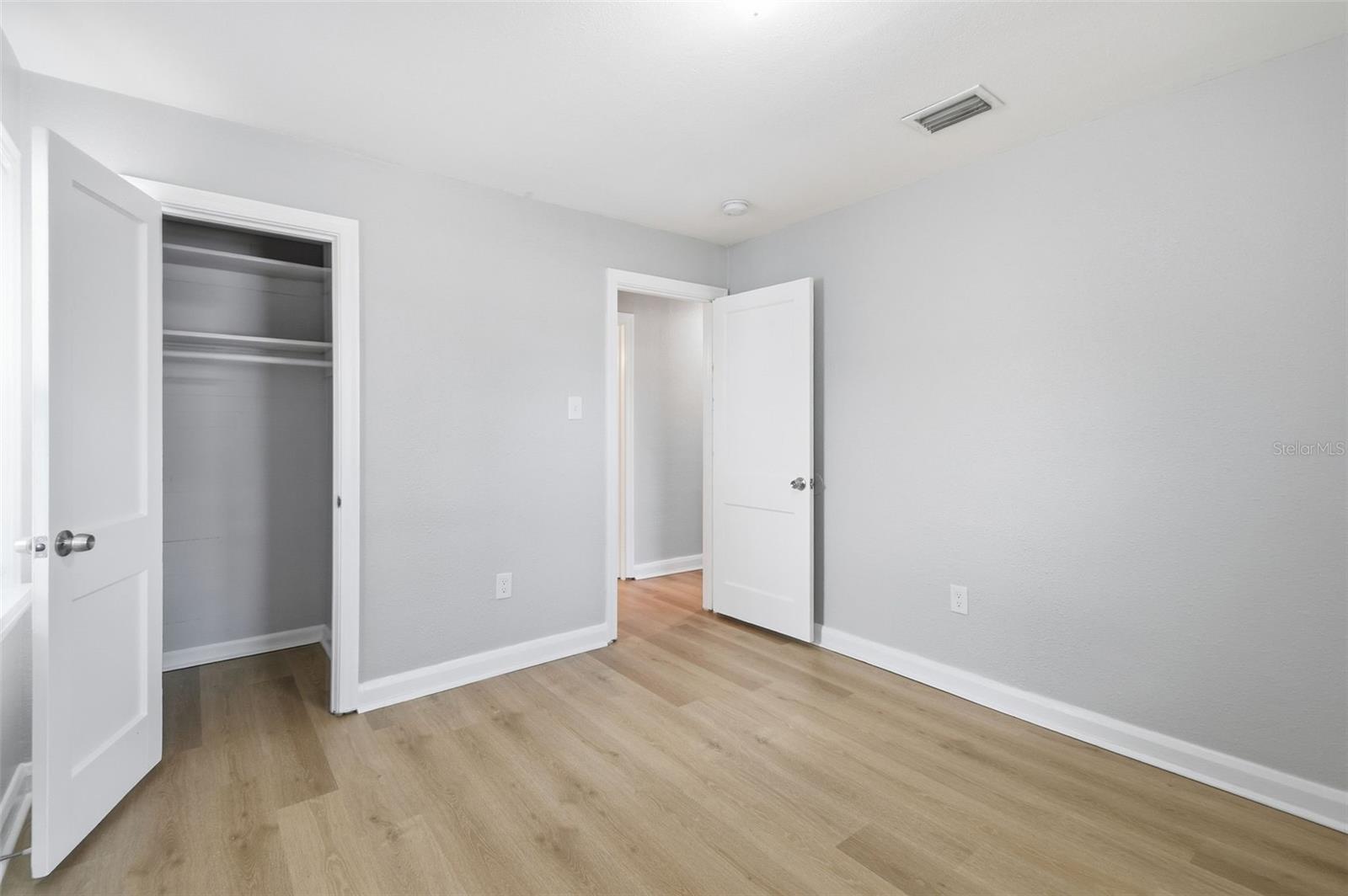 1416 E MOHAWK AVE — photo 28