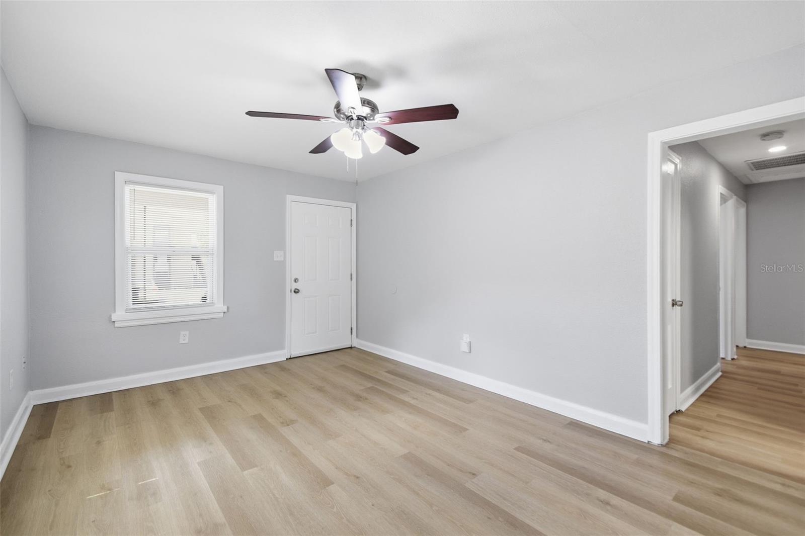 1416 E MOHAWK AVE — photo 21