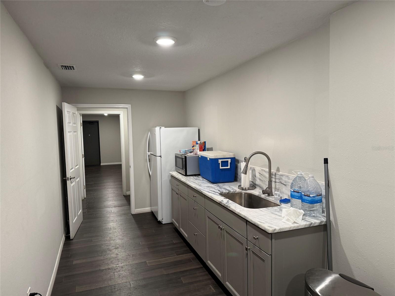 9737 NEW YORK AVE — photo 16