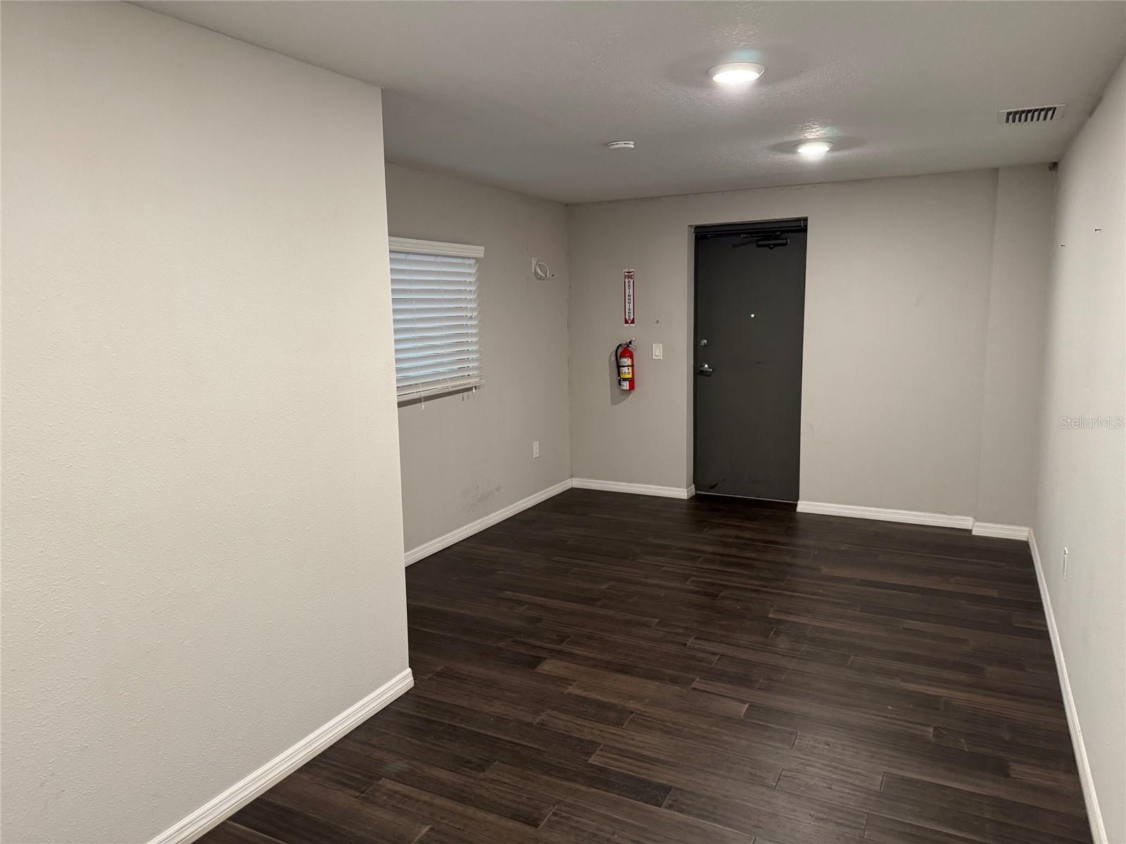 9737 NEW YORK AVE — photo 14